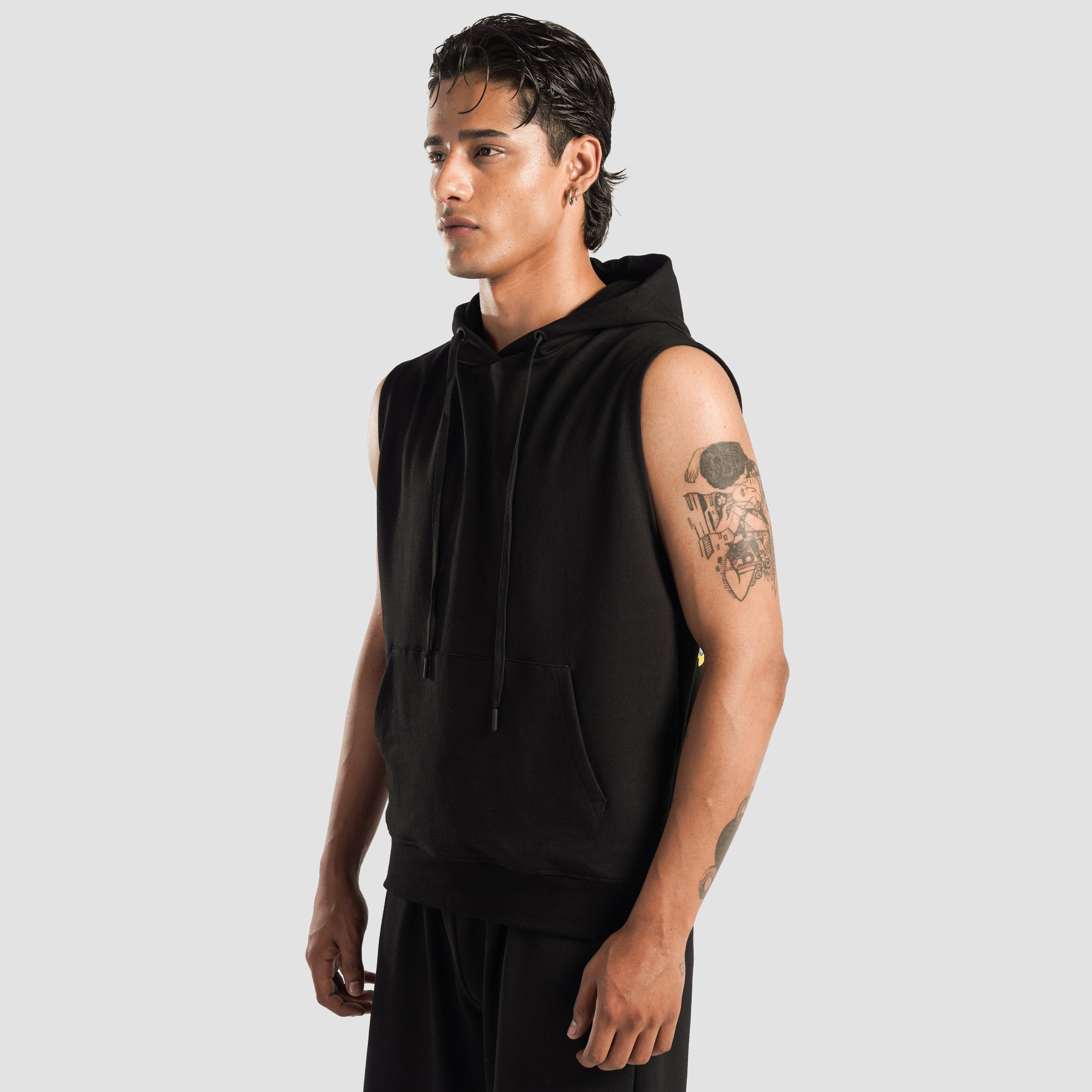 Unstoppable Pullover (Black)