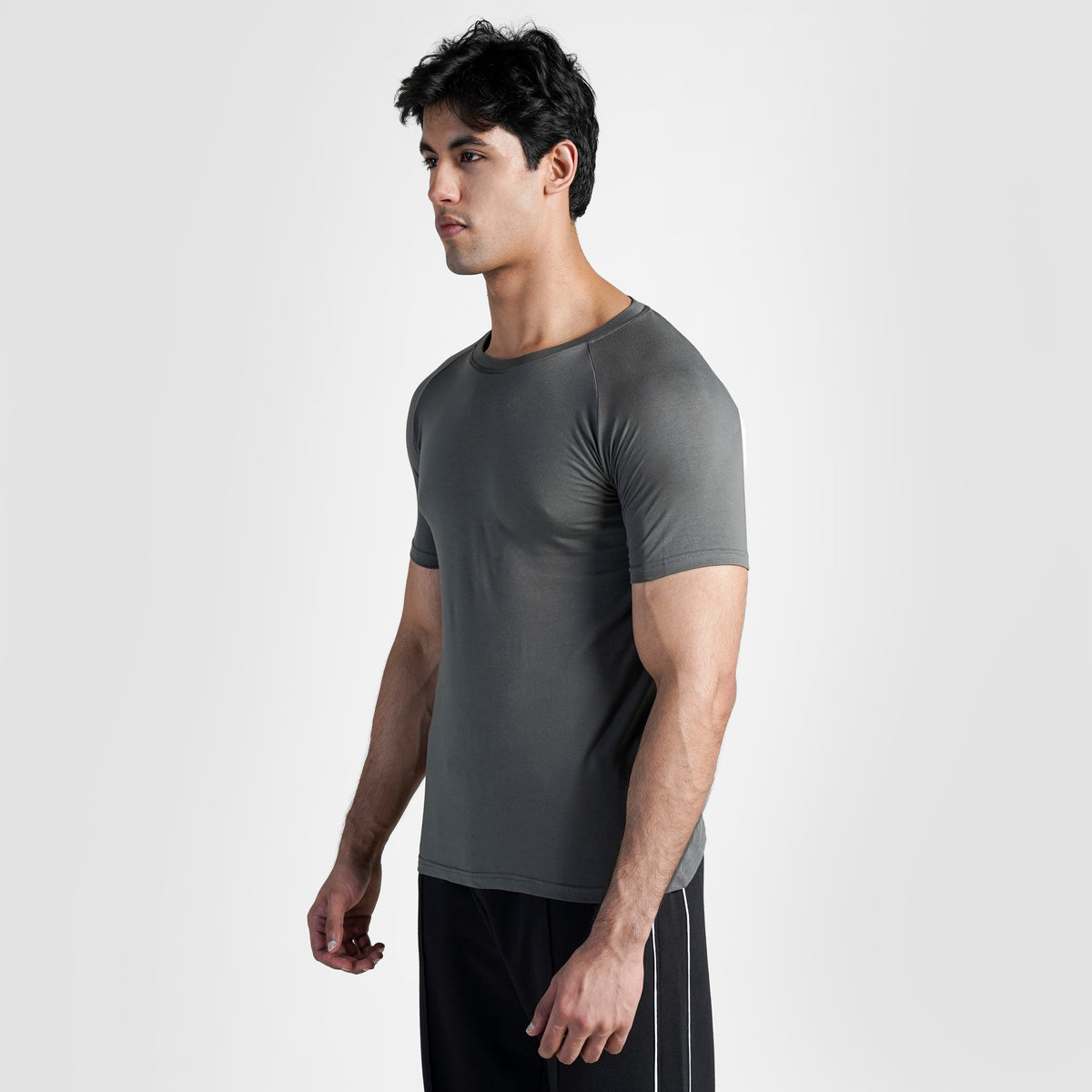men gym t-shirt sportswear breathable workout tee front view Men T-Shirt Gym Armour Pakistan