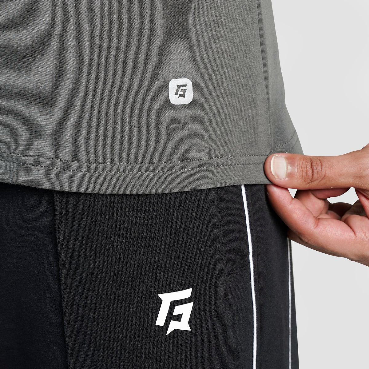 men gym t-shirt sportswear breathable workout tee fabric detail Men T-Shirt GymArmour Pakistan