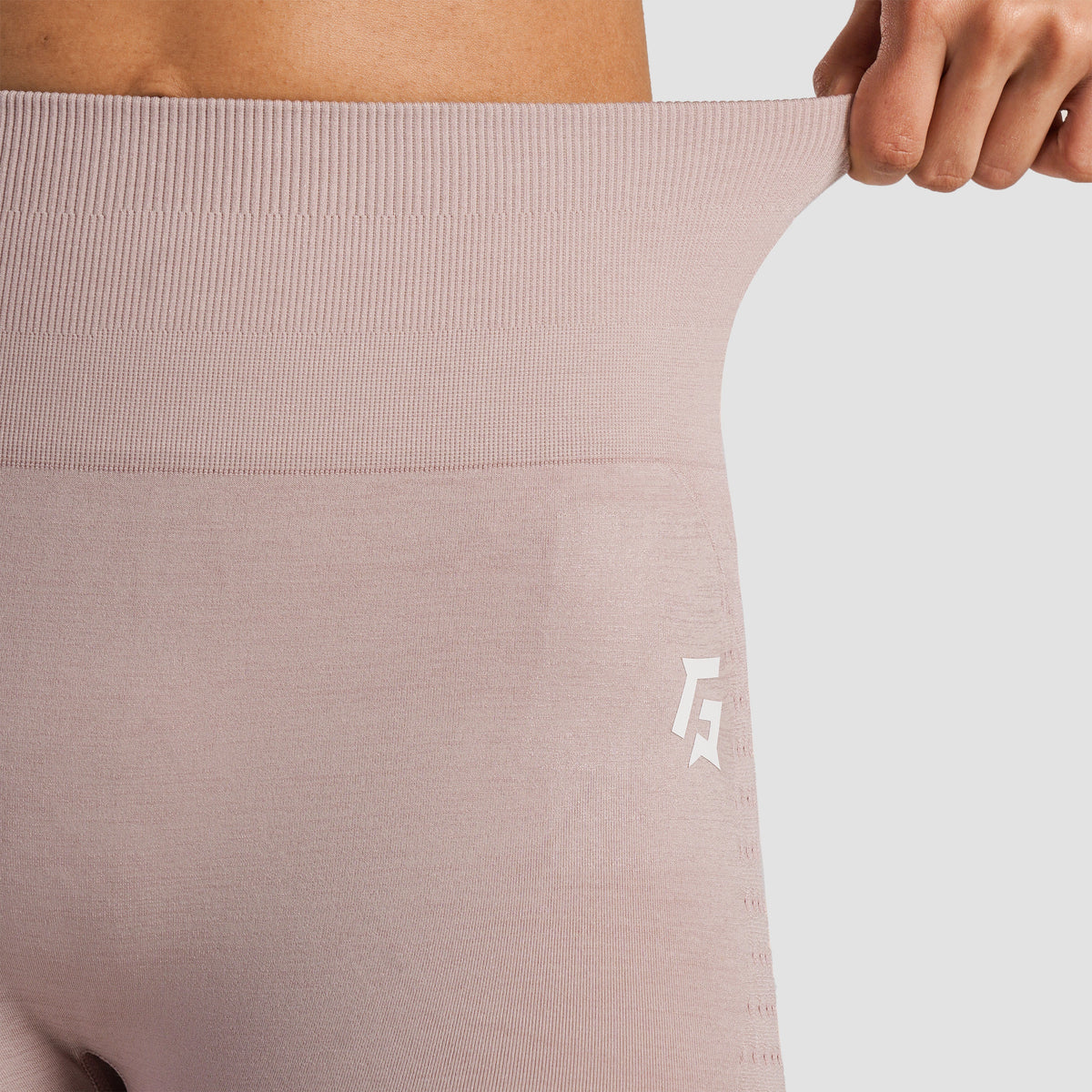 women gym wear sportswear fitness training outfit lifestyle view Women Gym Wear Gym Armour Pakistan