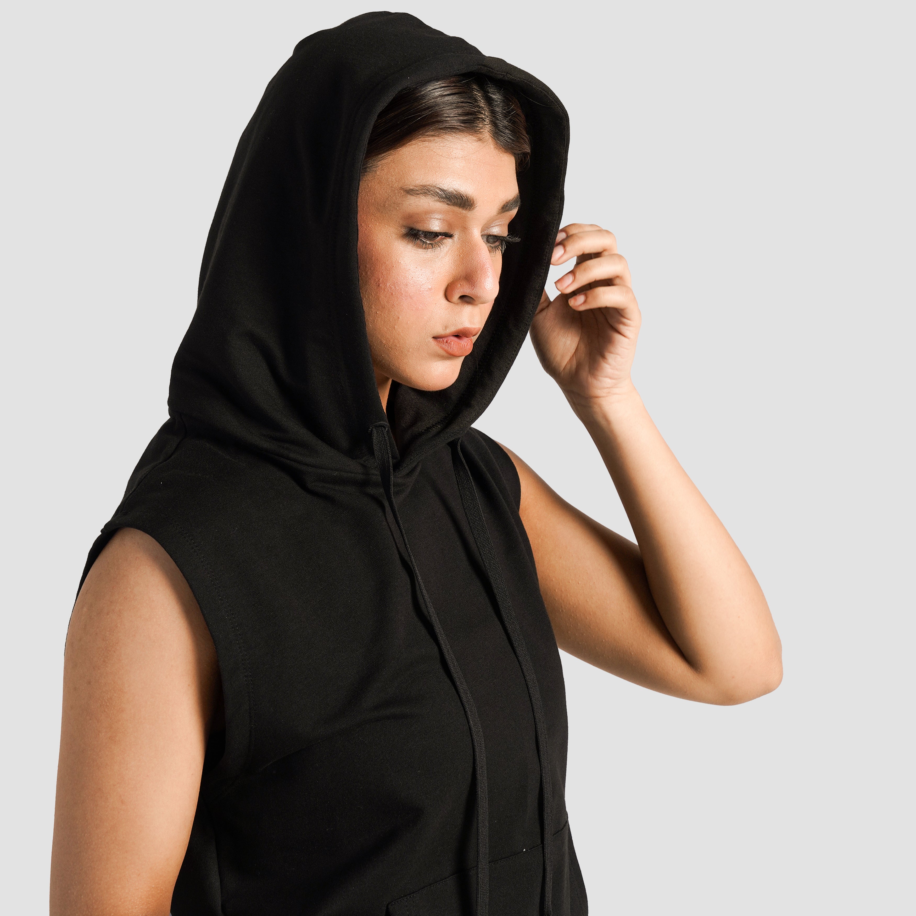 Unstoppable Pullover (Black)