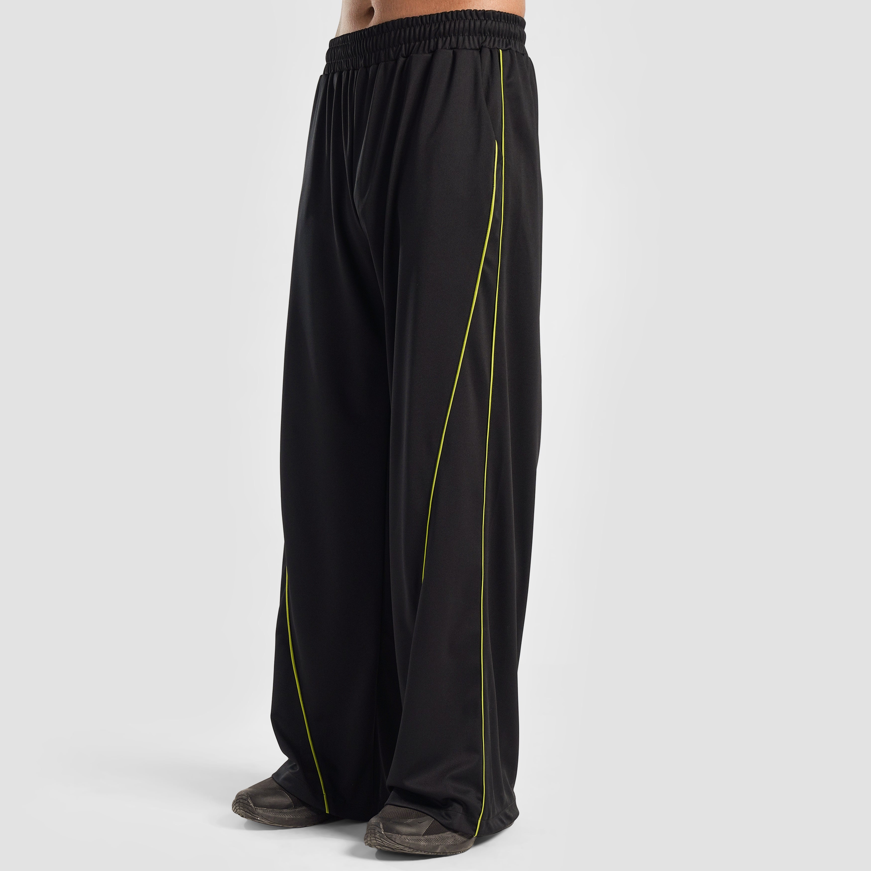 FlowLine Trousers (Black with Neon Green)