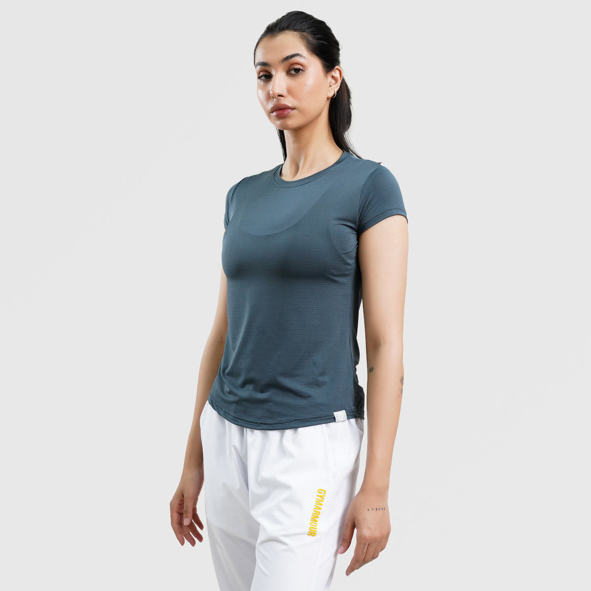 women gym t-shirt sportswear breathable workout tee side view Women T-Shirt Gymarmour Pakistan