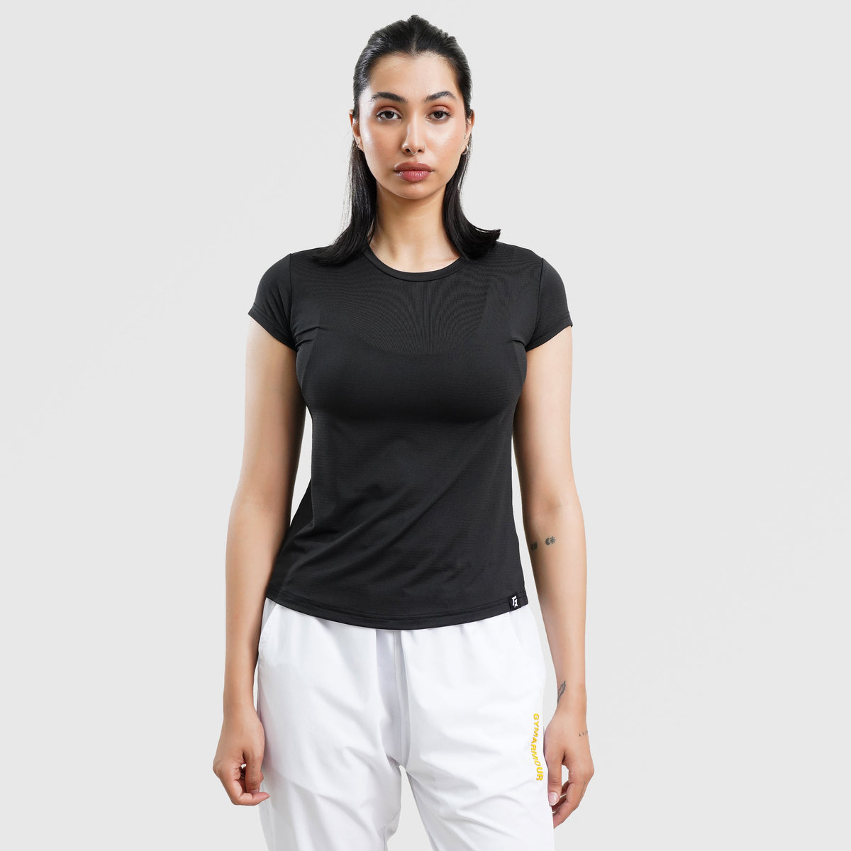 women gym t-shirt sportswear breathable workout tee front view Women T-Shirt Gym Armour Pakistan
