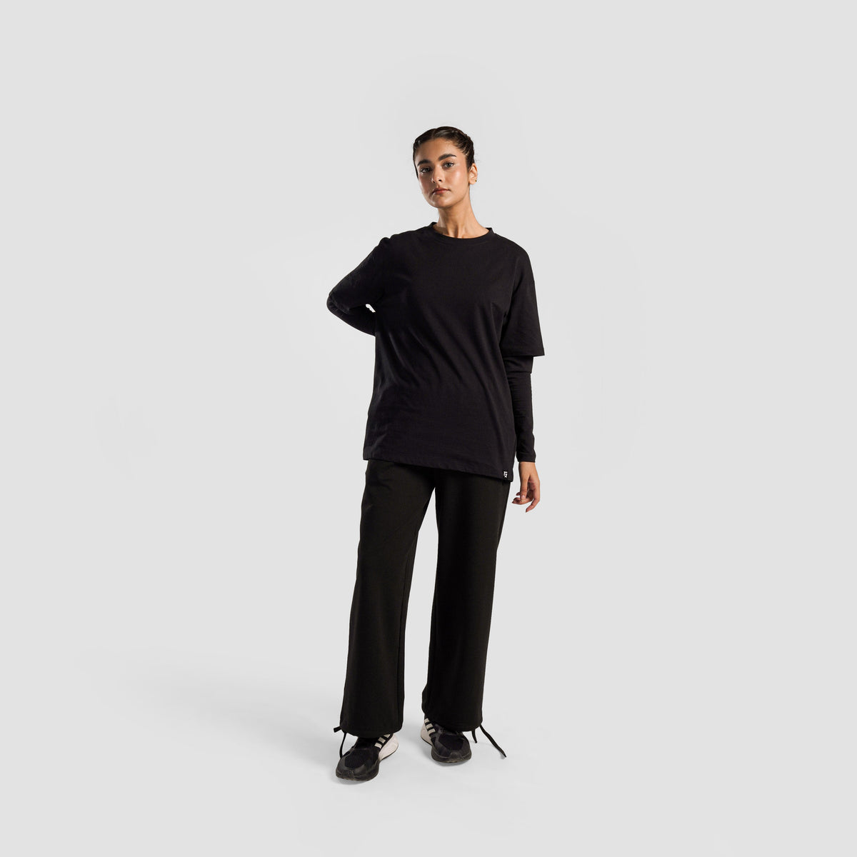Modest Tee (Black)