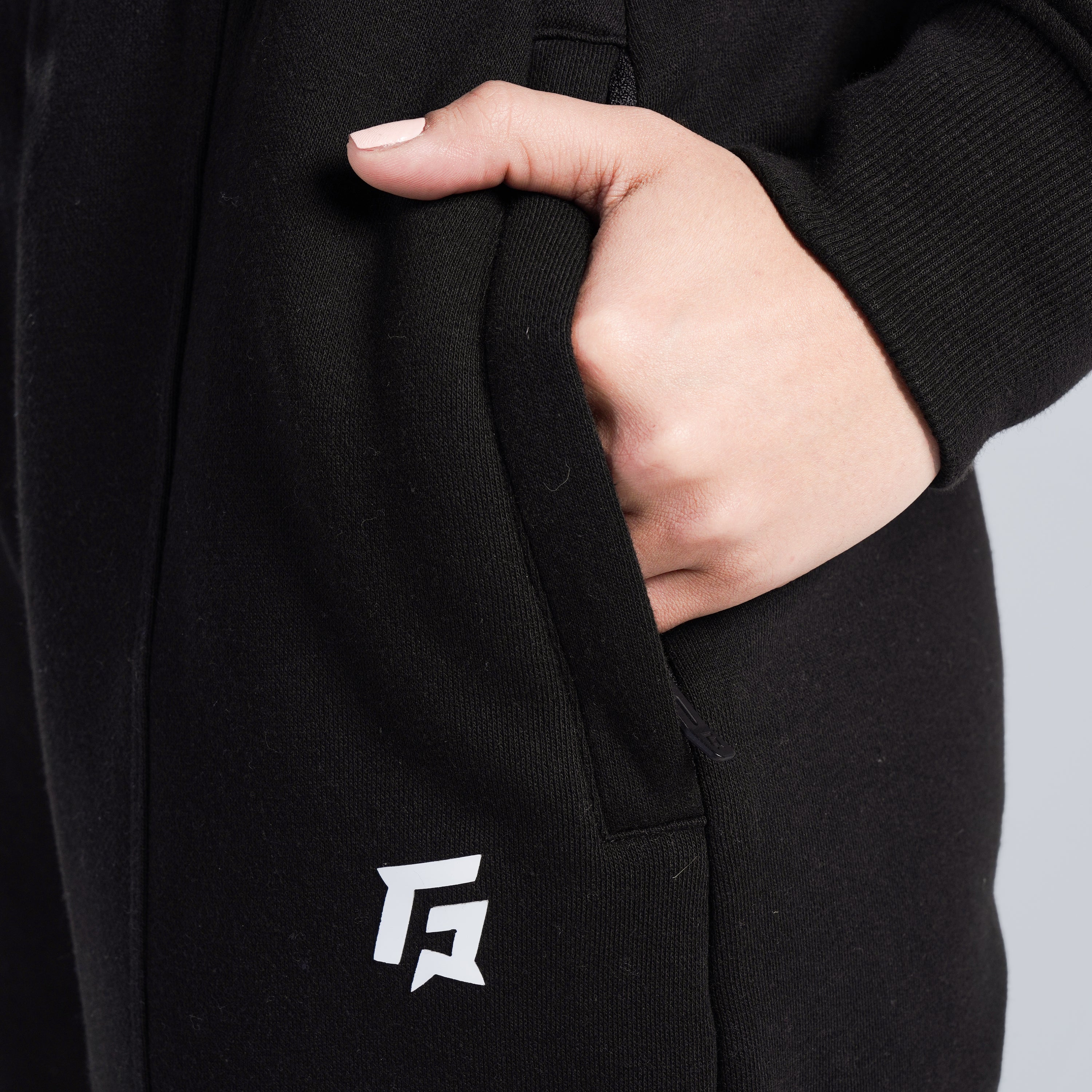 Therma Flow Regular Trousers (Black)