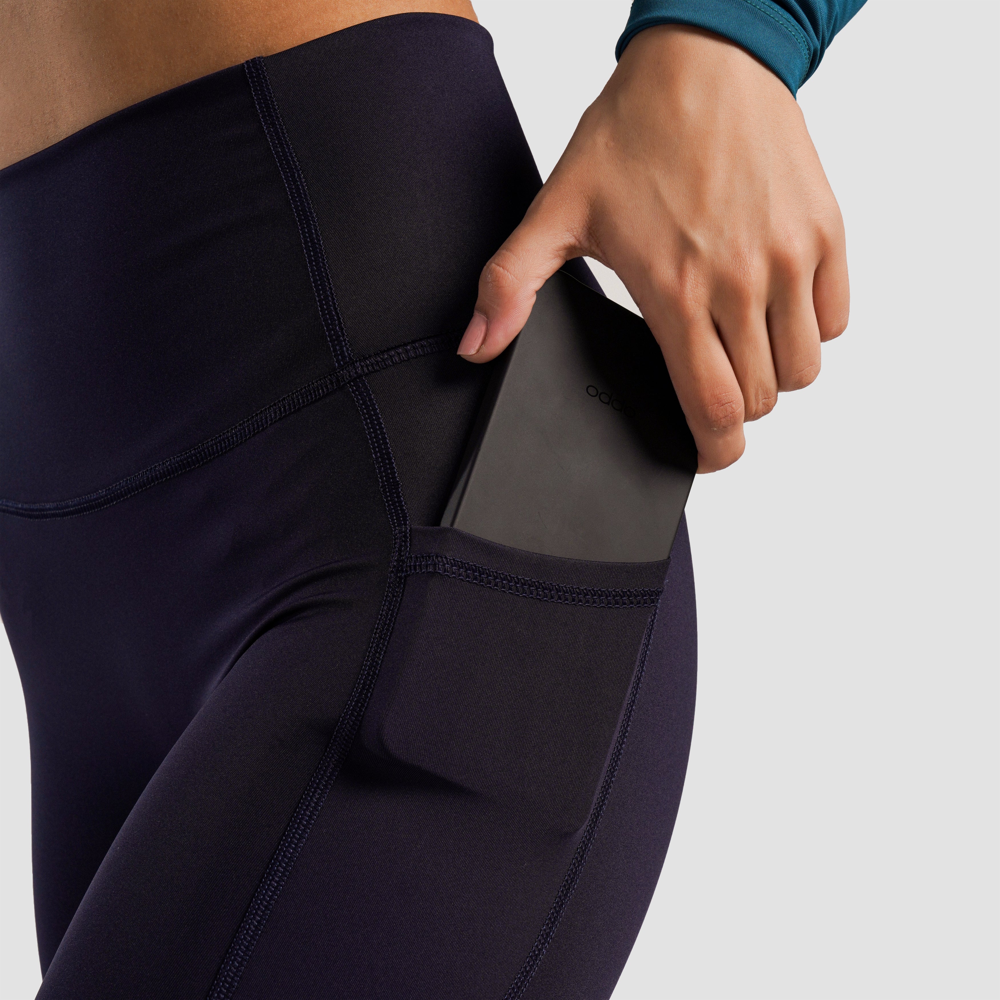 Align Shorts (Navy)
