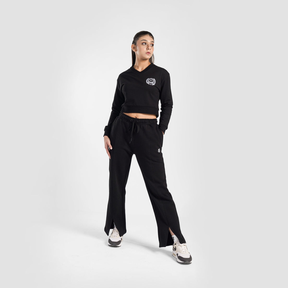 women gym wear sportswear fitness training outfit fabric detail Women Gym Wear GymArmour Pakistan
