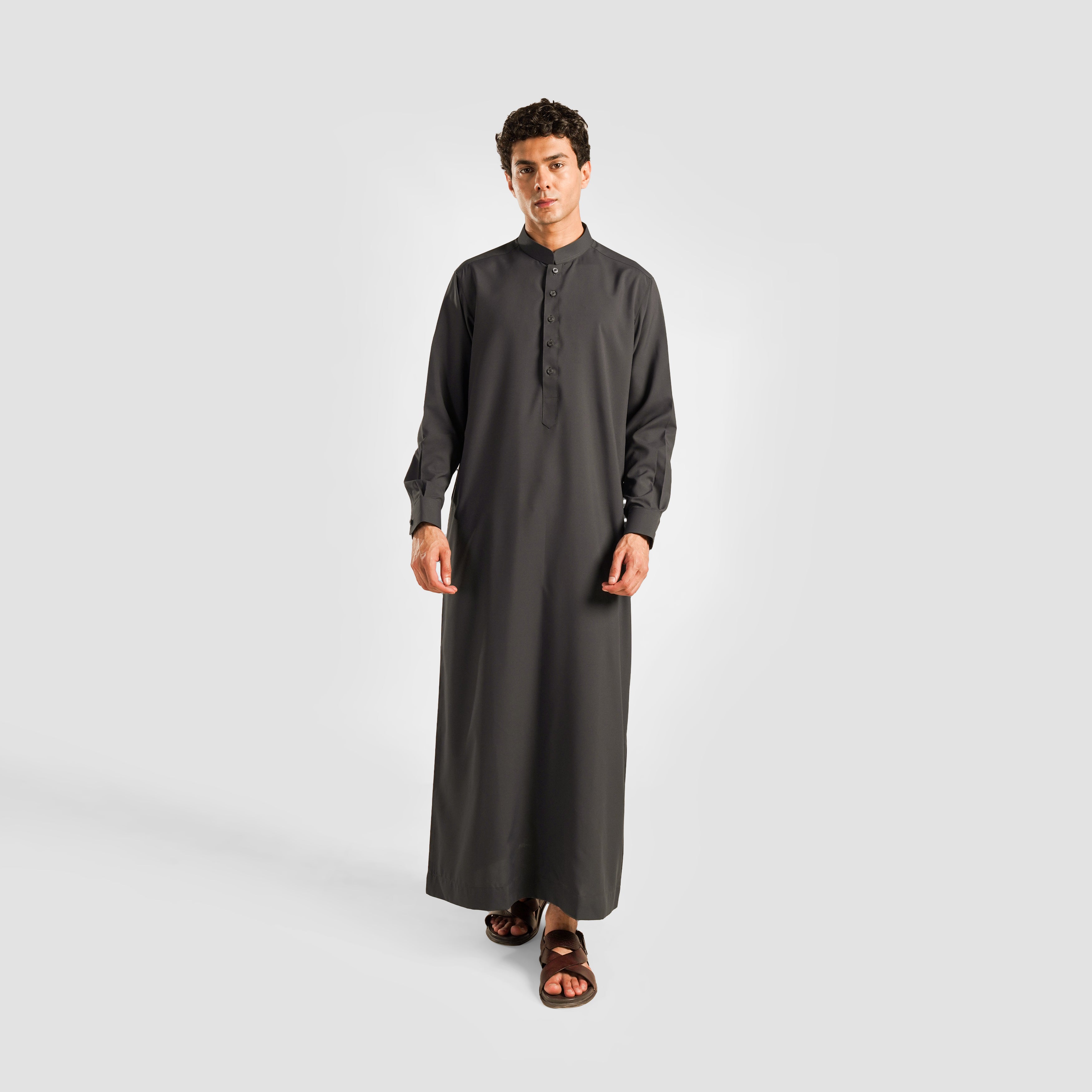 The Dyniq Thobe (Charcoal)