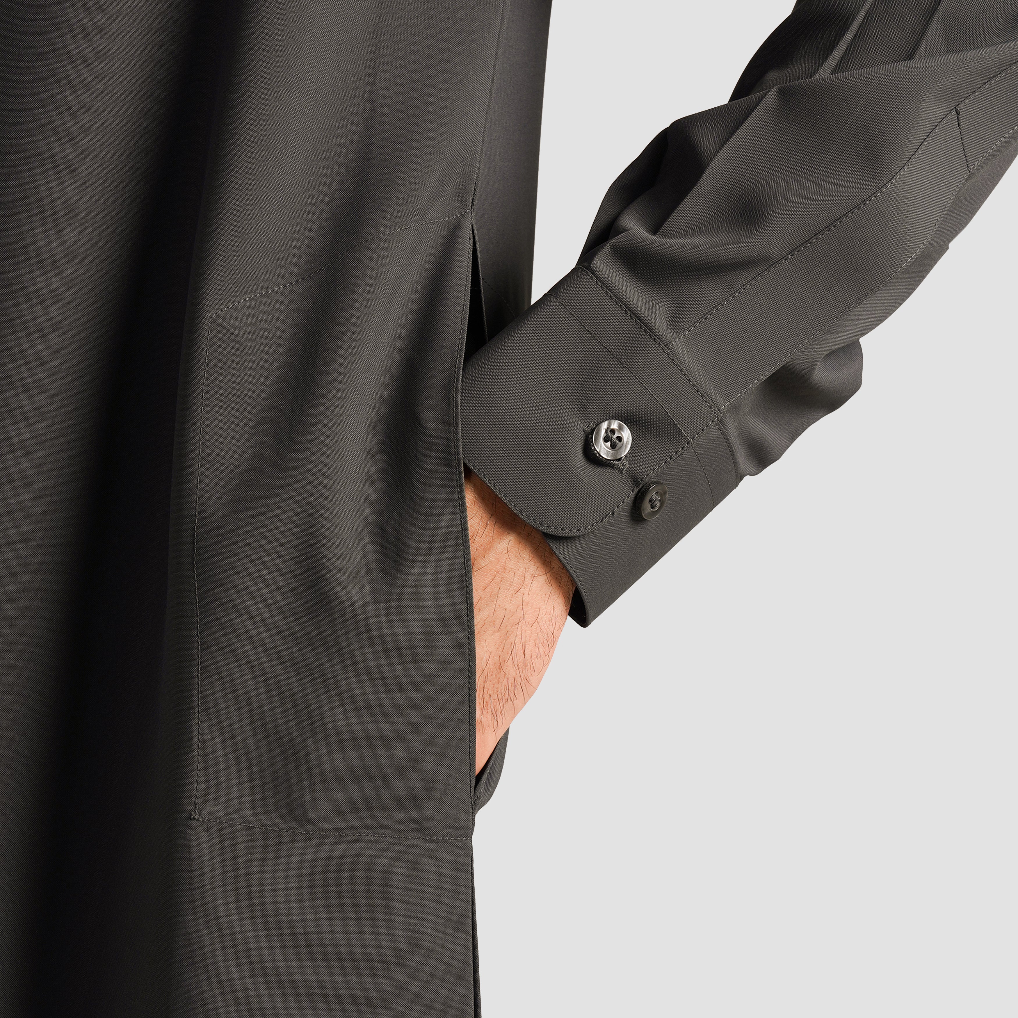 The Dyniq Thobe (Charcoal)