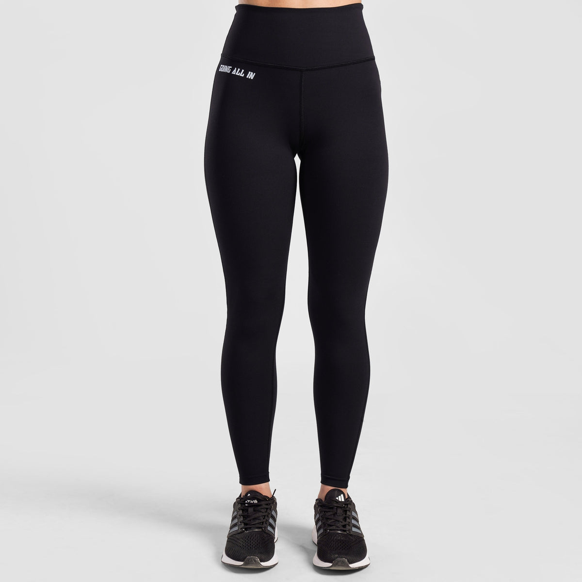 women gym wear sportswear fitness training outfit front view Women Gym Wear Gym Armour Pakistan