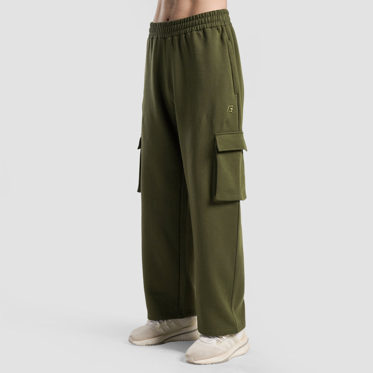 Olive GAI Cargo Trousers for men front view