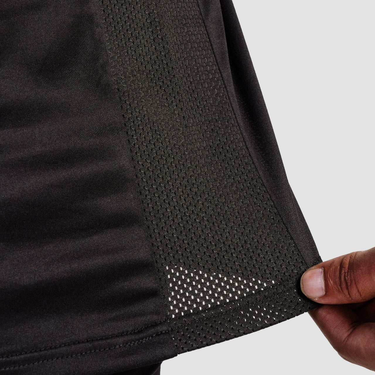 Stride Tank (Black)