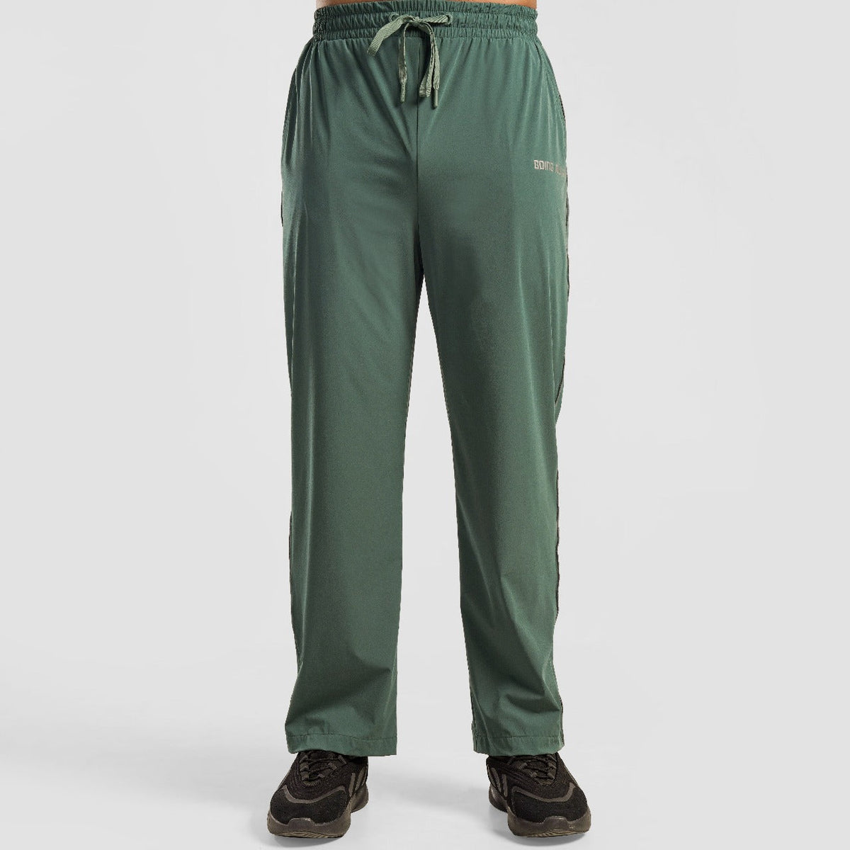 men gym trousers workout pants breathable fitness training bottoms back view Men Gym Trousers Gym Armour Pakistan