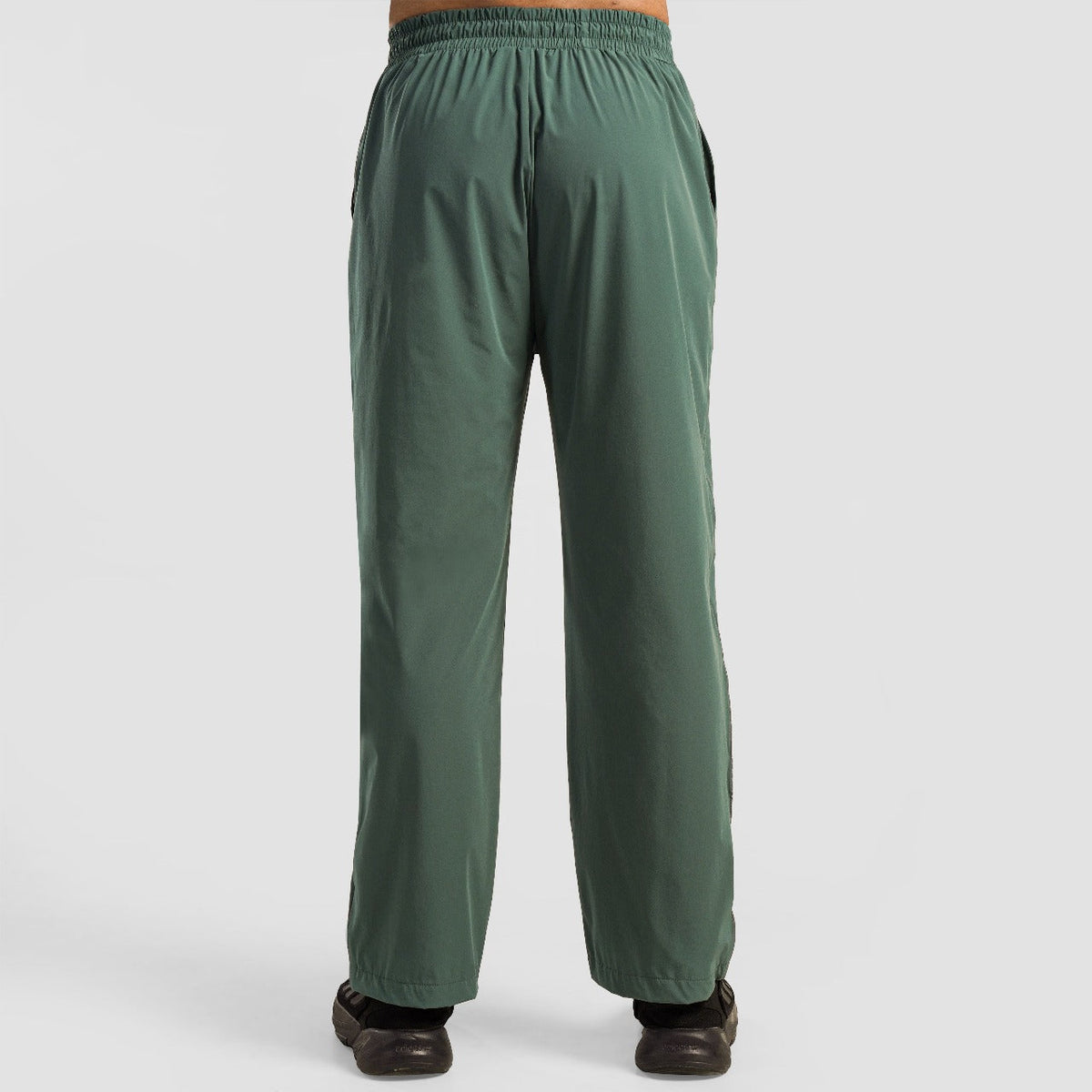 men gym trousers workout pants breathable fitness training bottoms side view Men Gym Trousers Gymarmour Pakistan