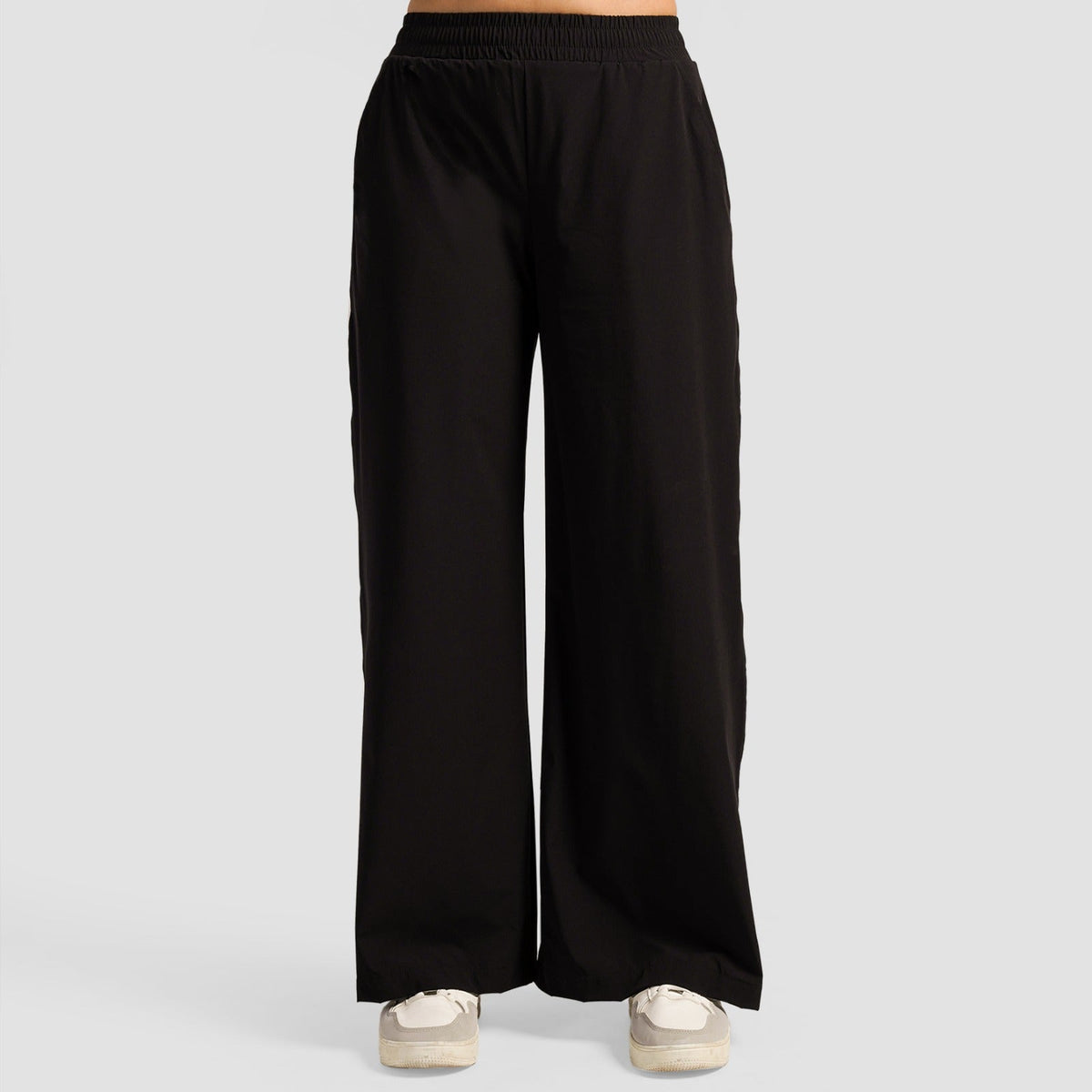 women gym trousers workout pants breathable fitness training bottoms back view Women Gym Trousers Gym Armour Pakistan