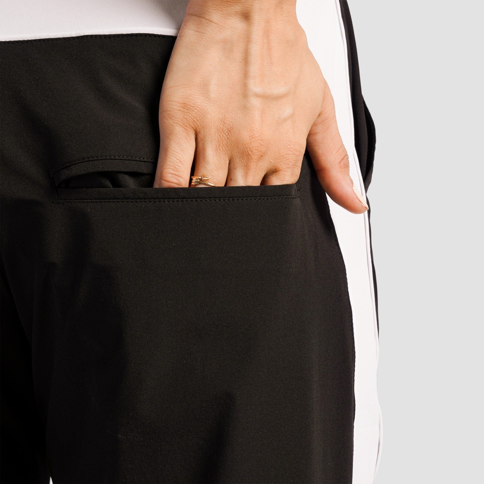 Aerostride Trousers (Black)