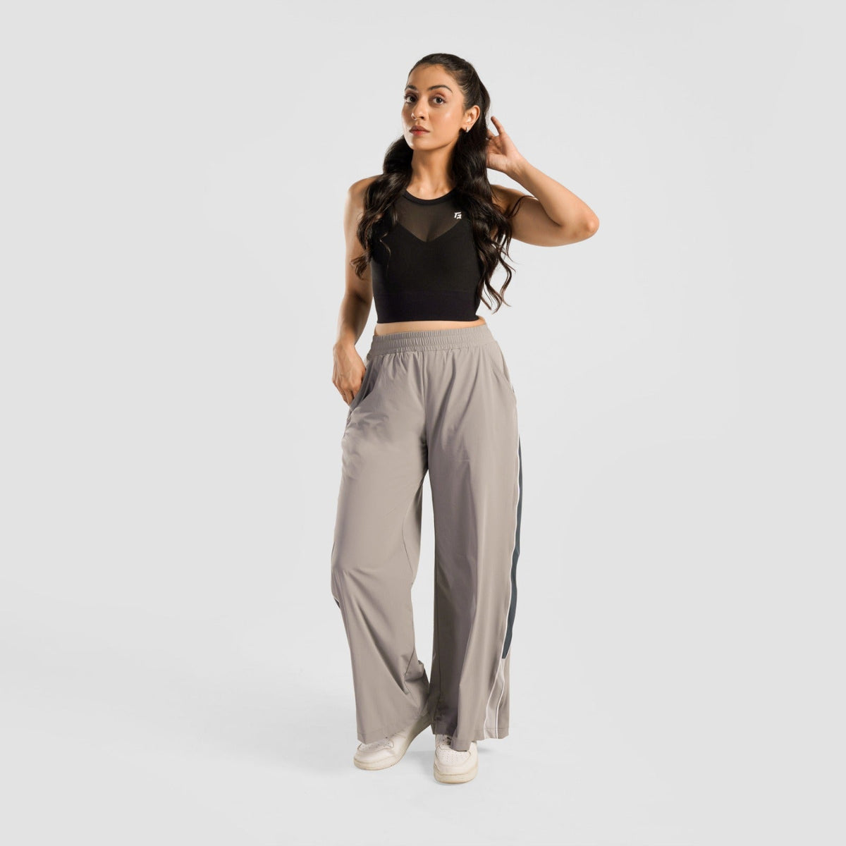 women gym trousers workout pants breathable fitness training bottoms fabric detail Women Gym Trousers GymArmour Pakistan