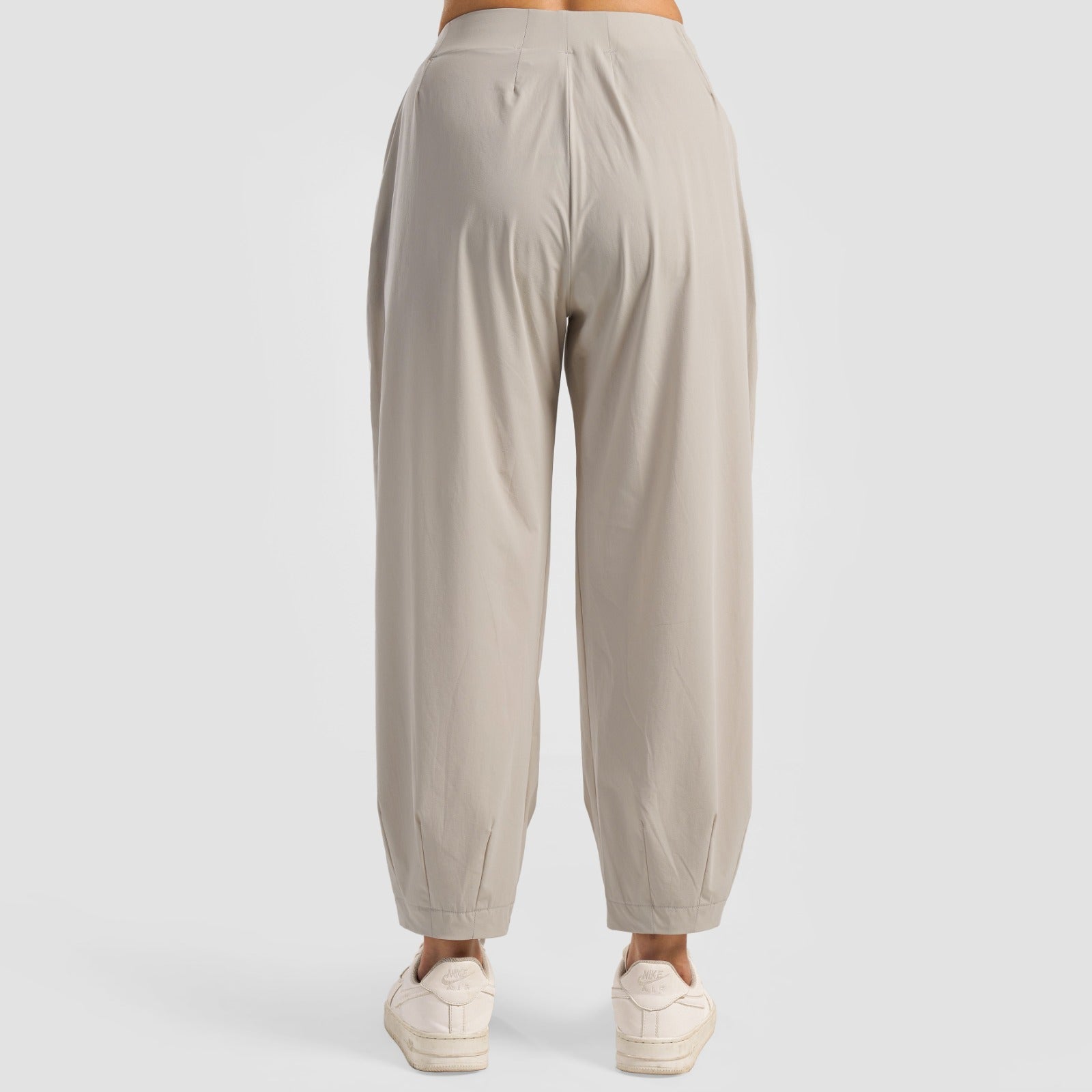 Dynamic Balloon Trousers (Cream)