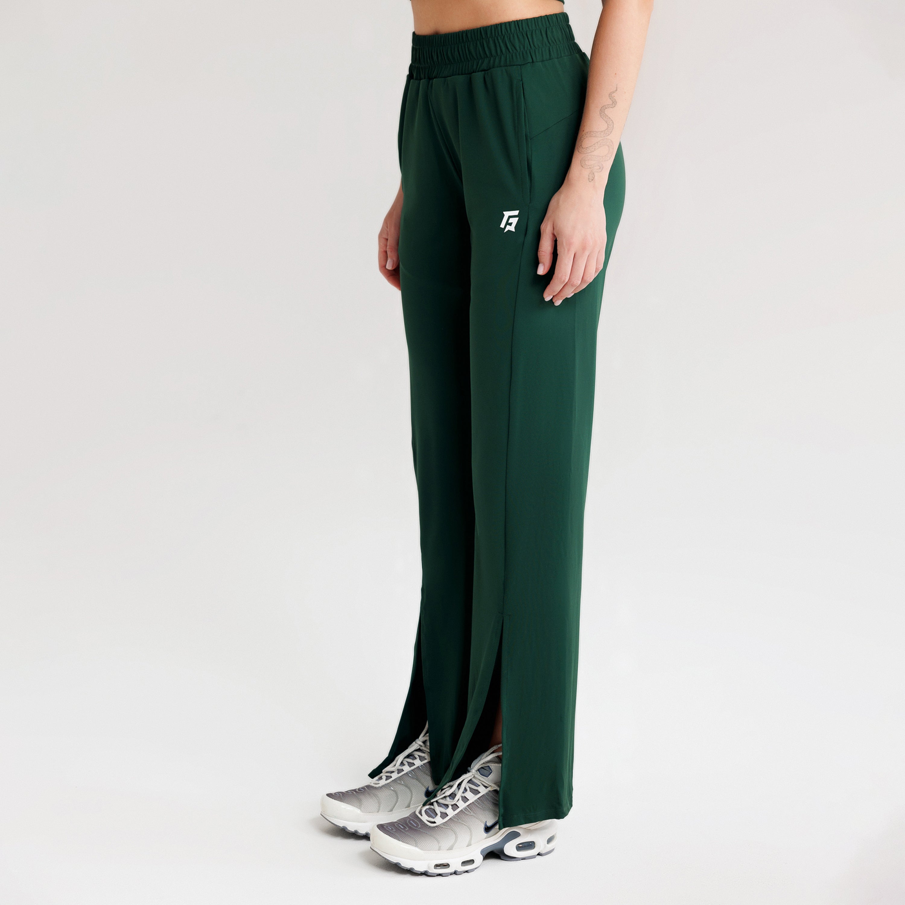 Flex Aura Flared Pants (Swamp Green)