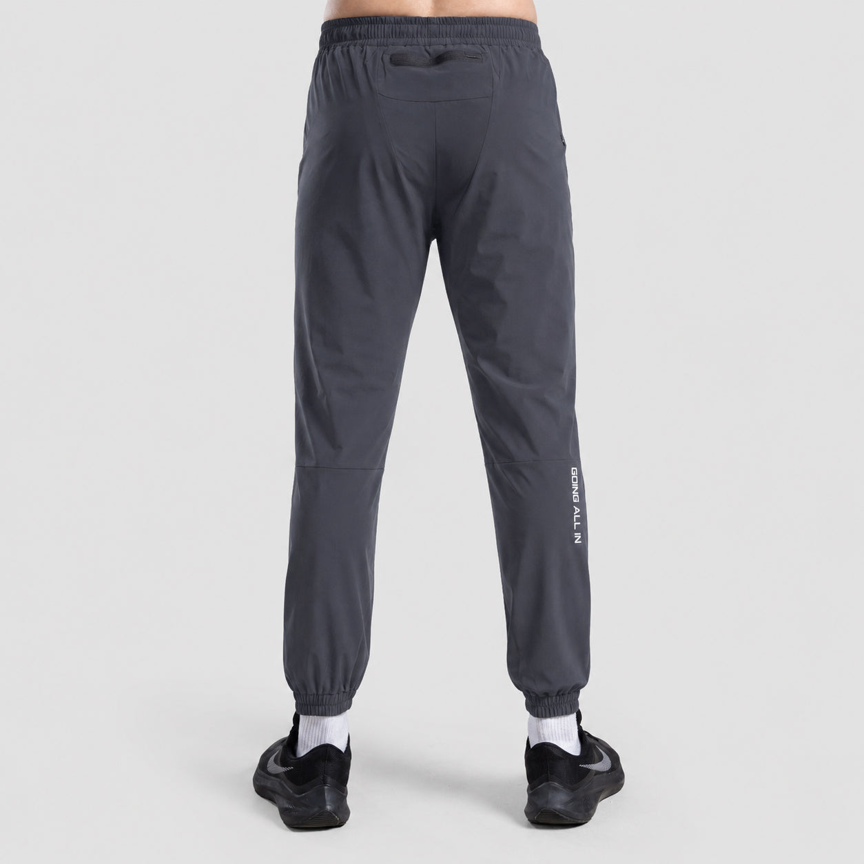 Taper Nova Jogger (Charcoal)