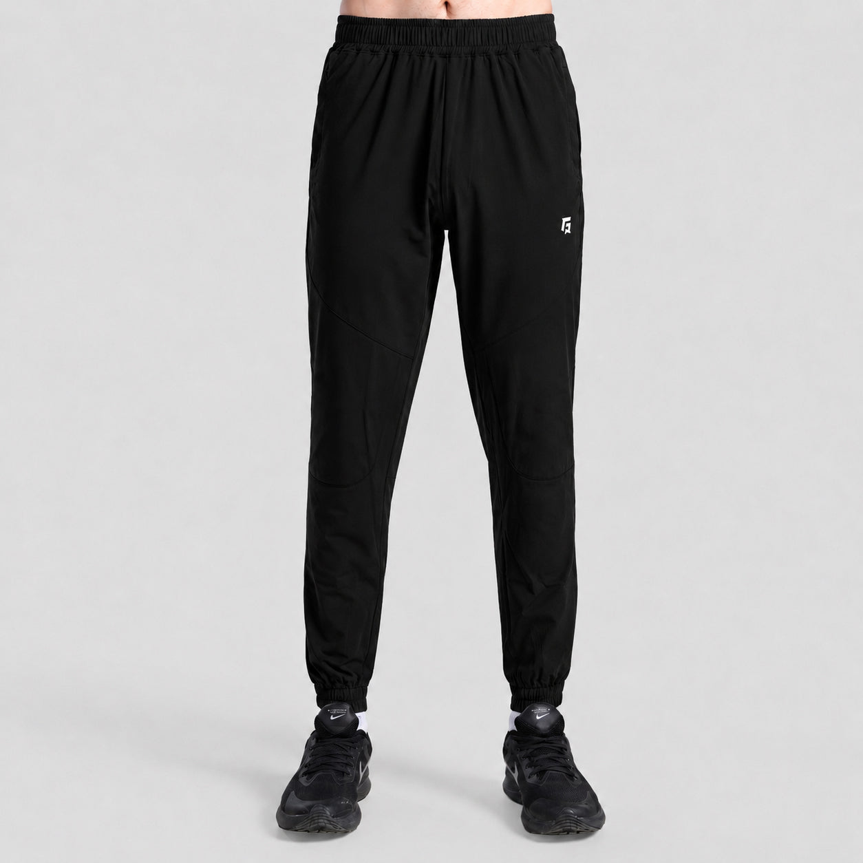 Taper Nova Jogger (Black)