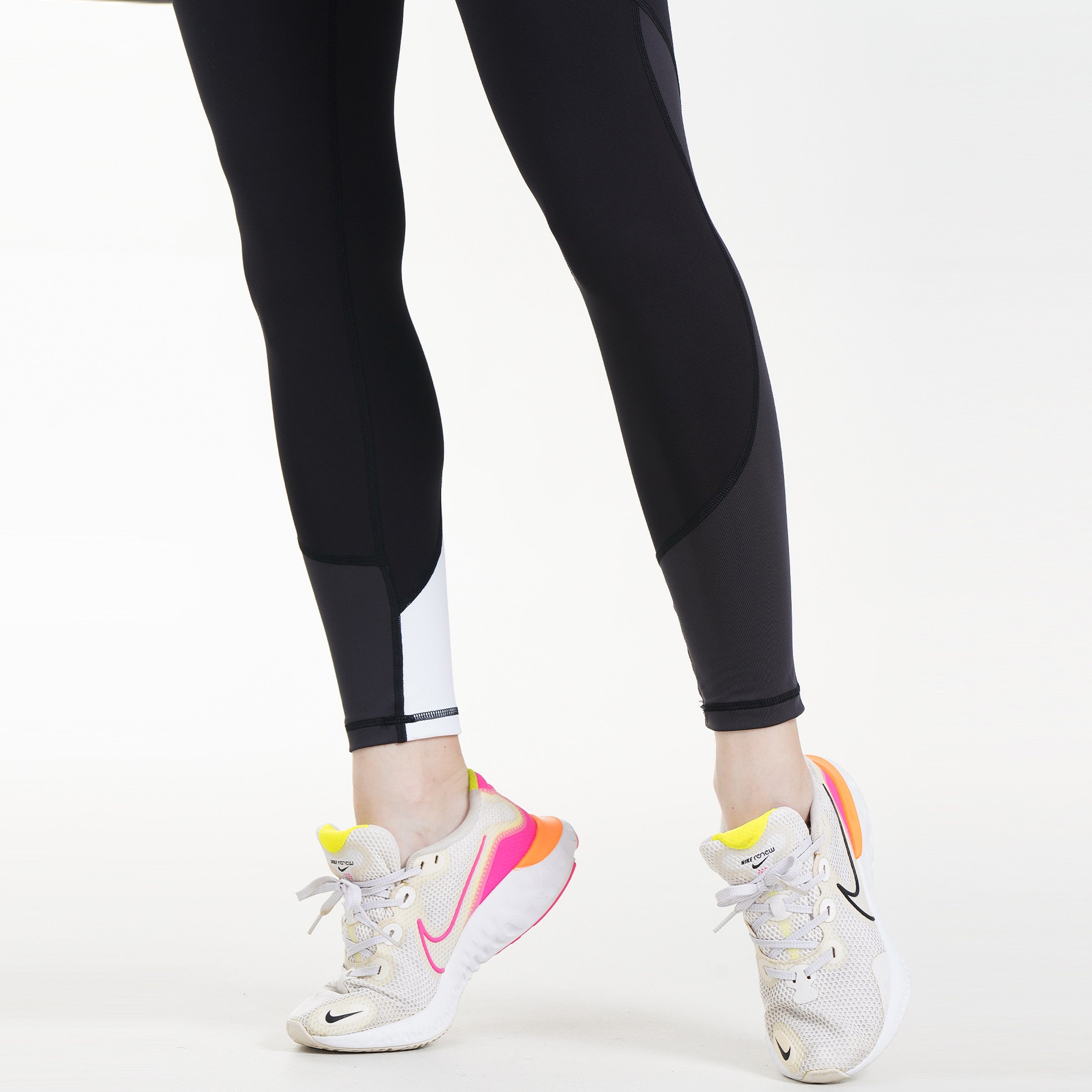 Quantum Plus Leggings (Black)