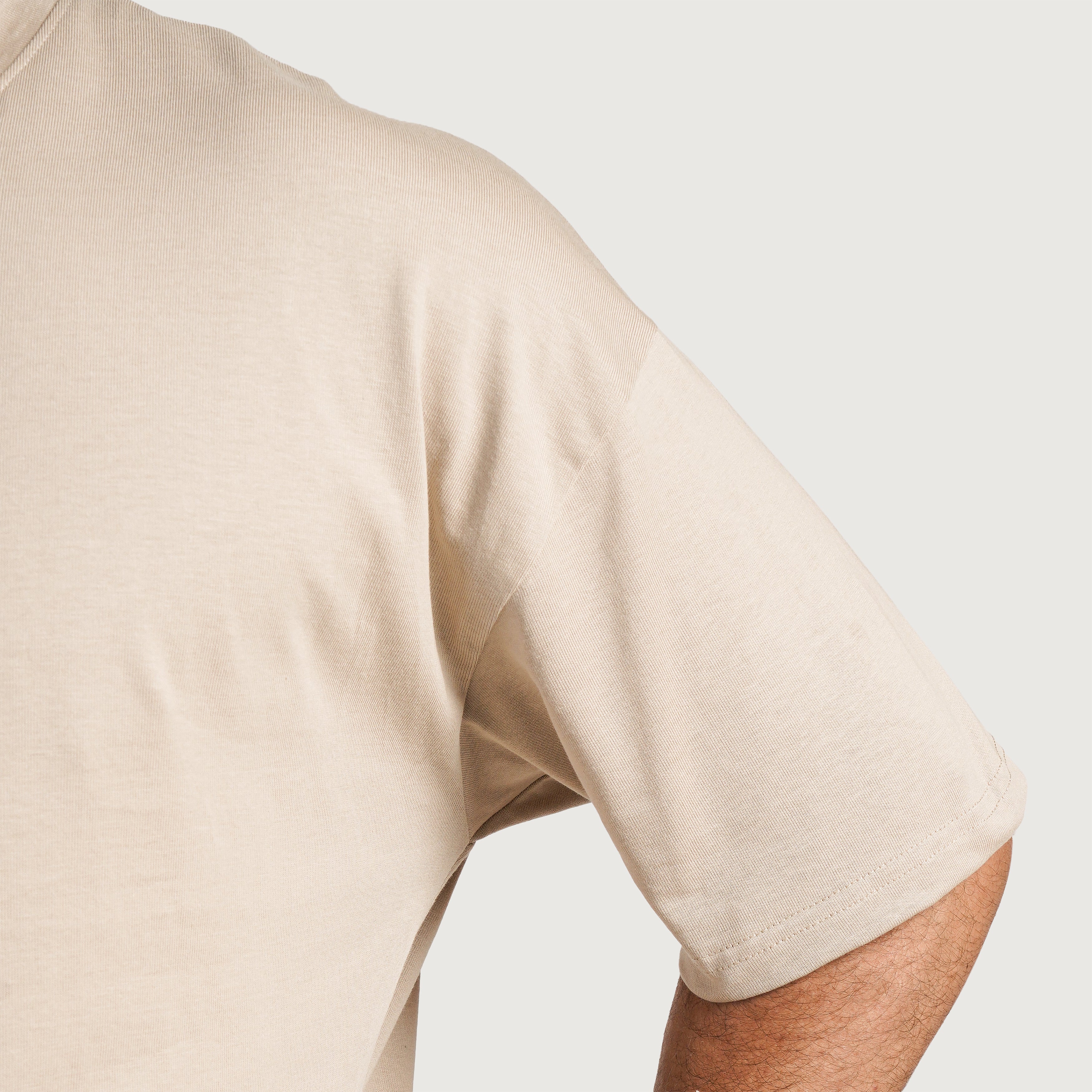 Tシャツ・カットソー TAGLIATORE Men T-shirt Beige RODENPWE2508 AVANO Tone T-Shirt (Beige)