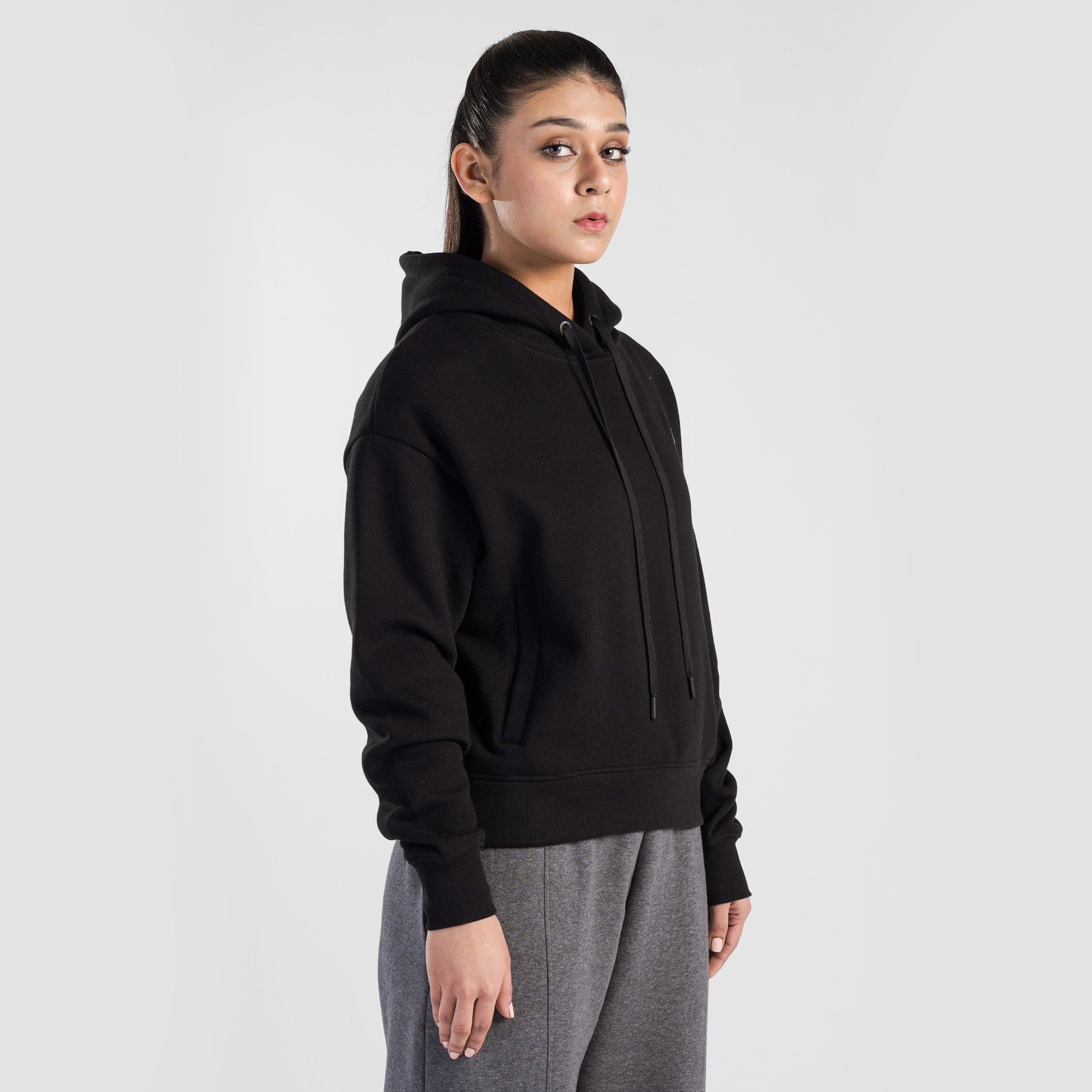 Essential Active Regular Hoodie (Black)