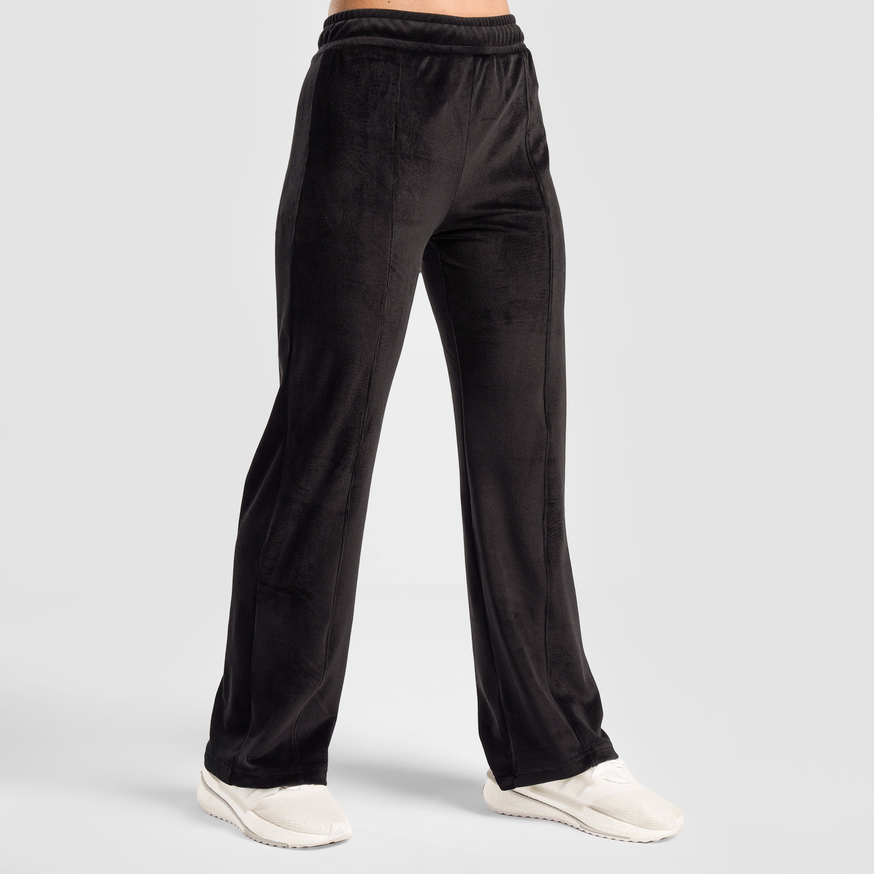 Core Strive Joggers (Black)