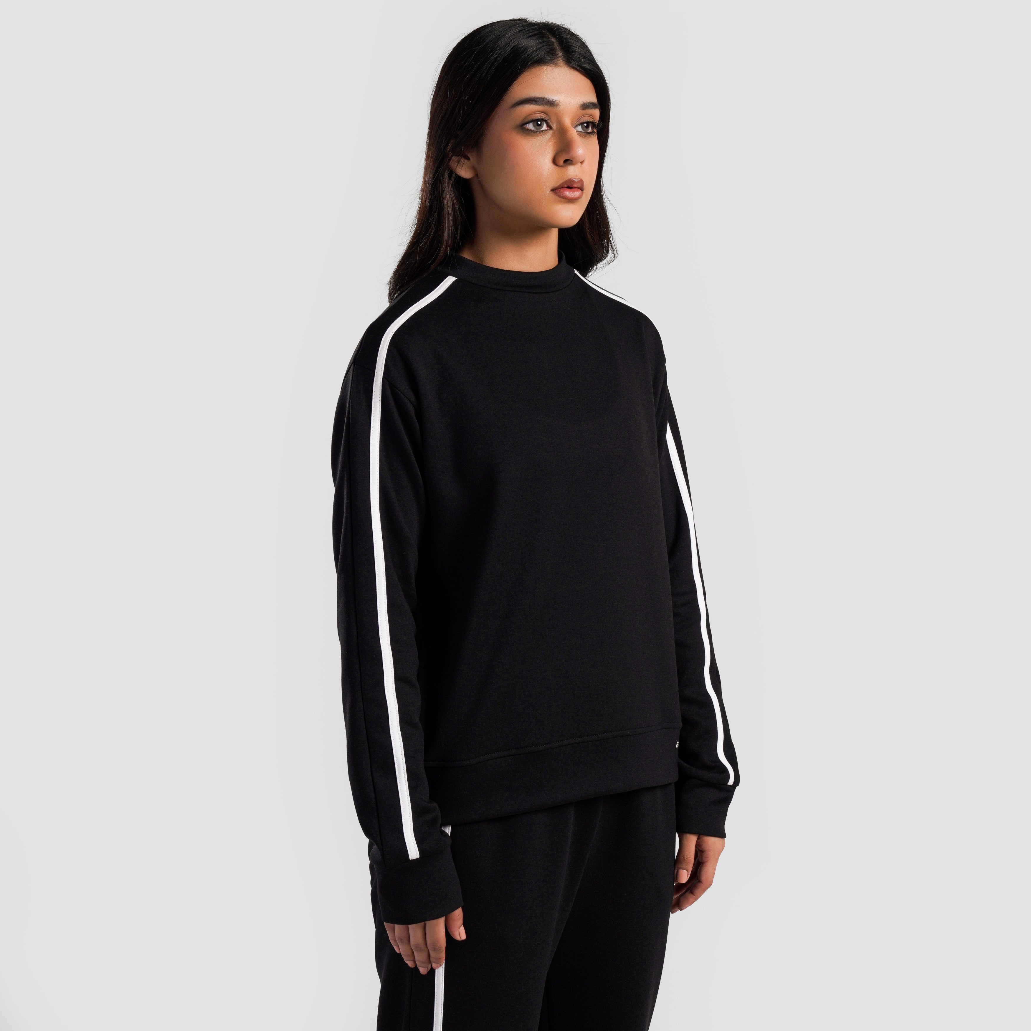 Swayline SweatShirt (Black)