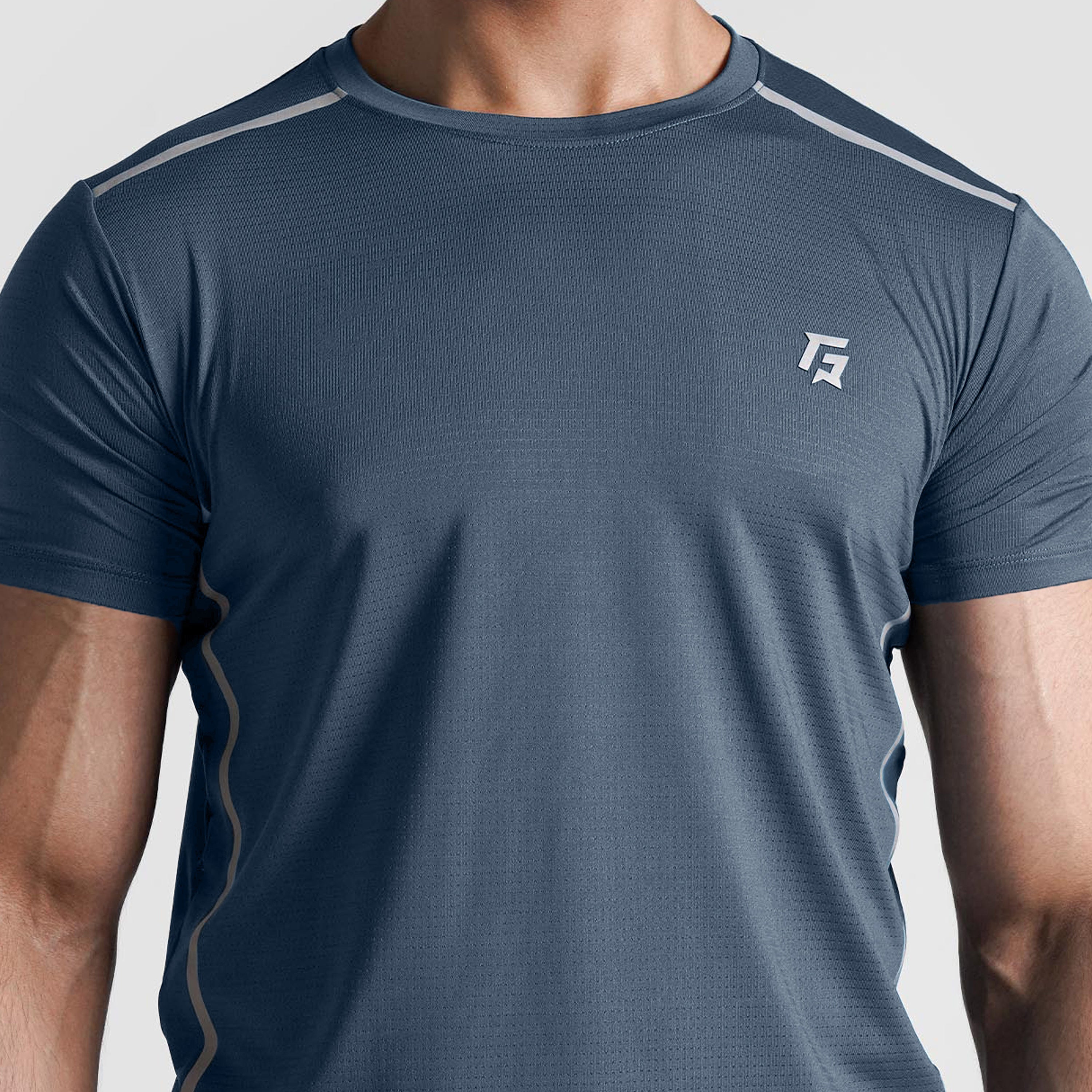 Run Overland Tee (Dark Grey)