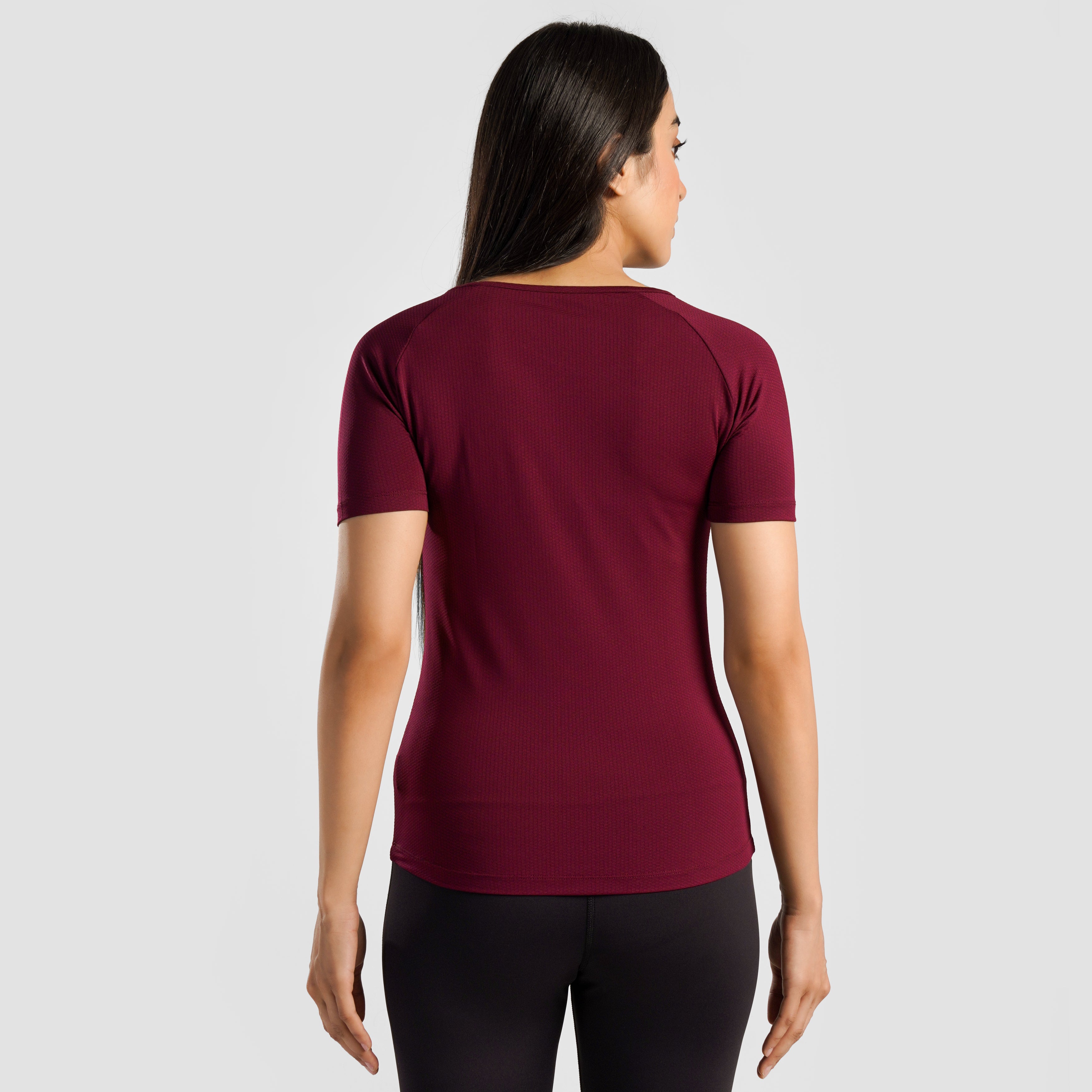Court Swift T-Shirt (Maroon)
