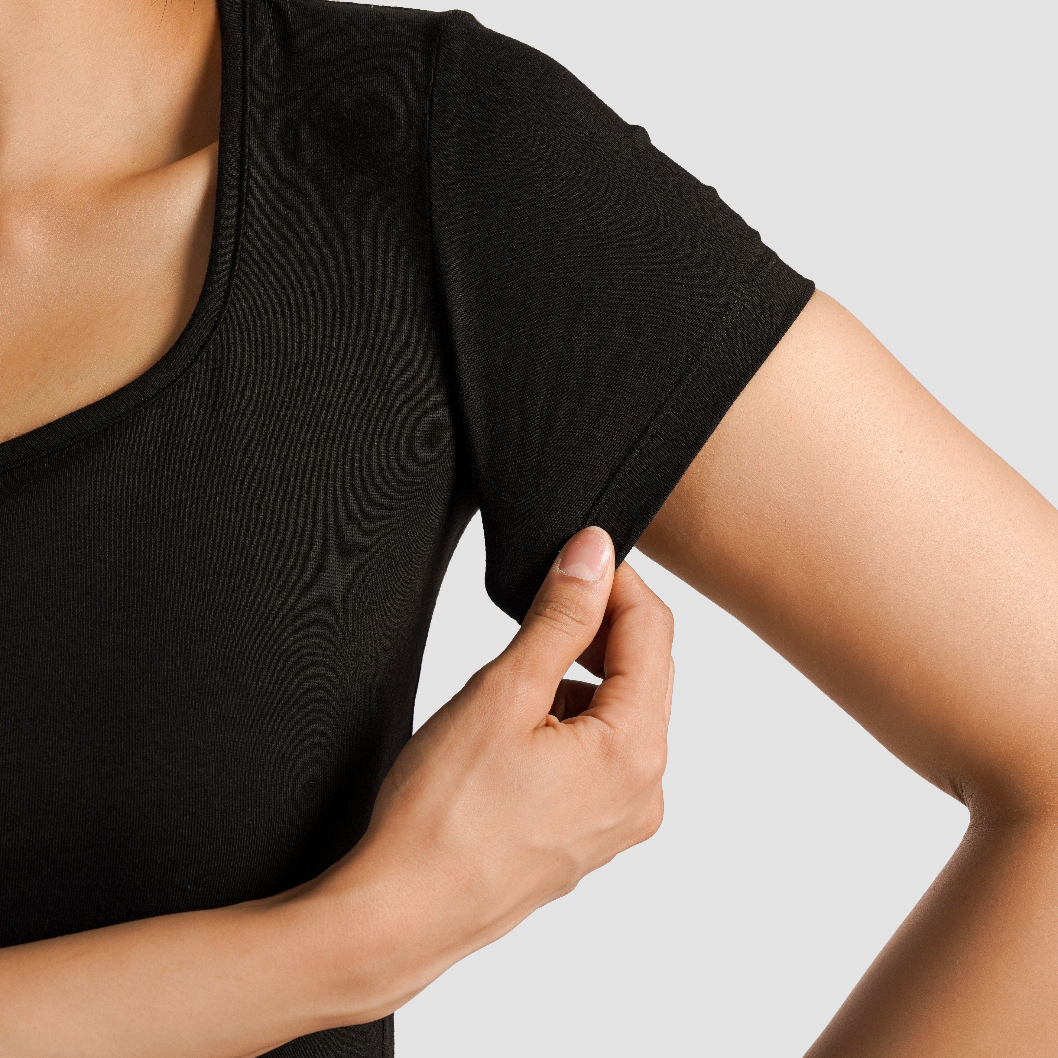 Flex Form Top (Black)