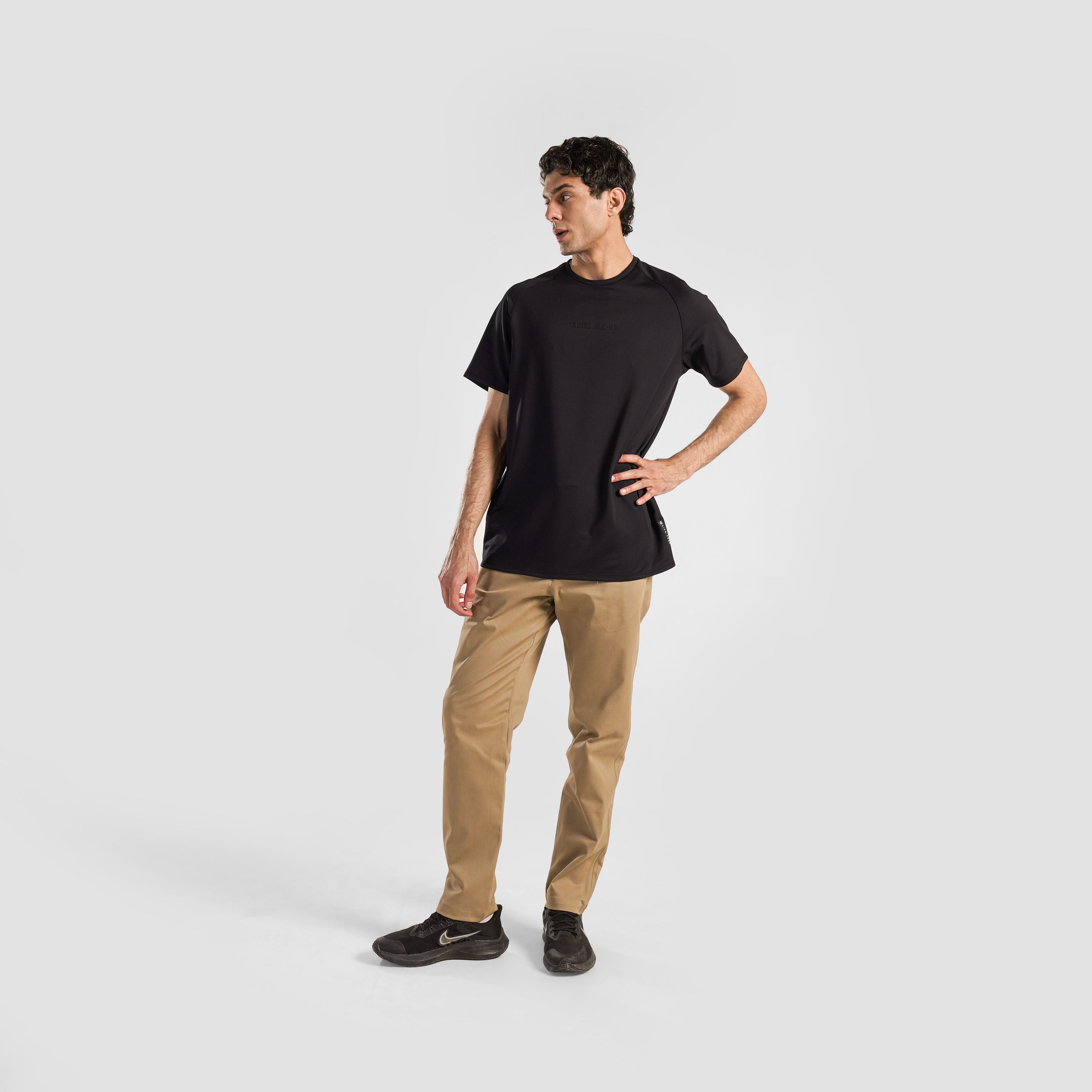 Tailored Chinos (Khaki)