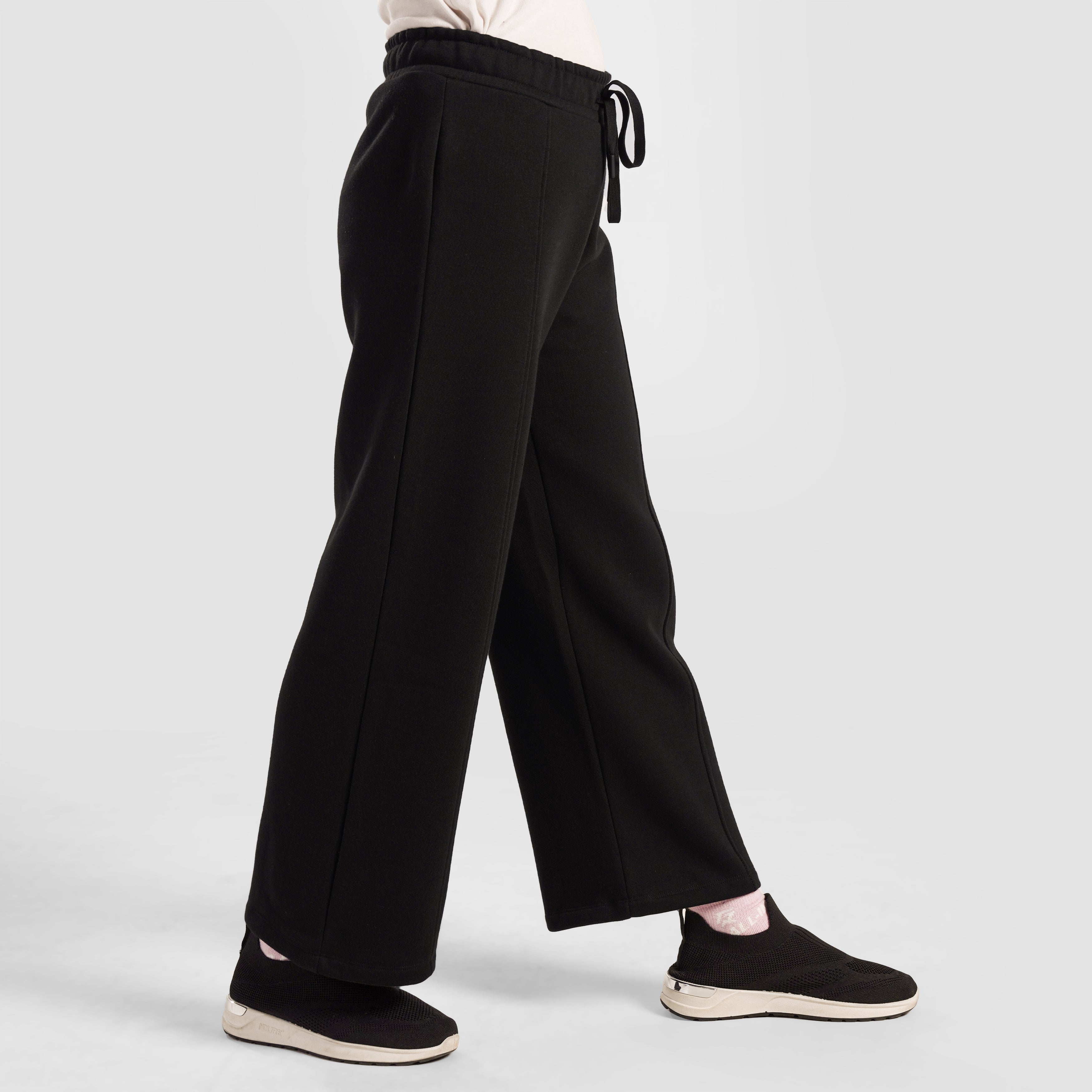 Jogging Trousers (Black)