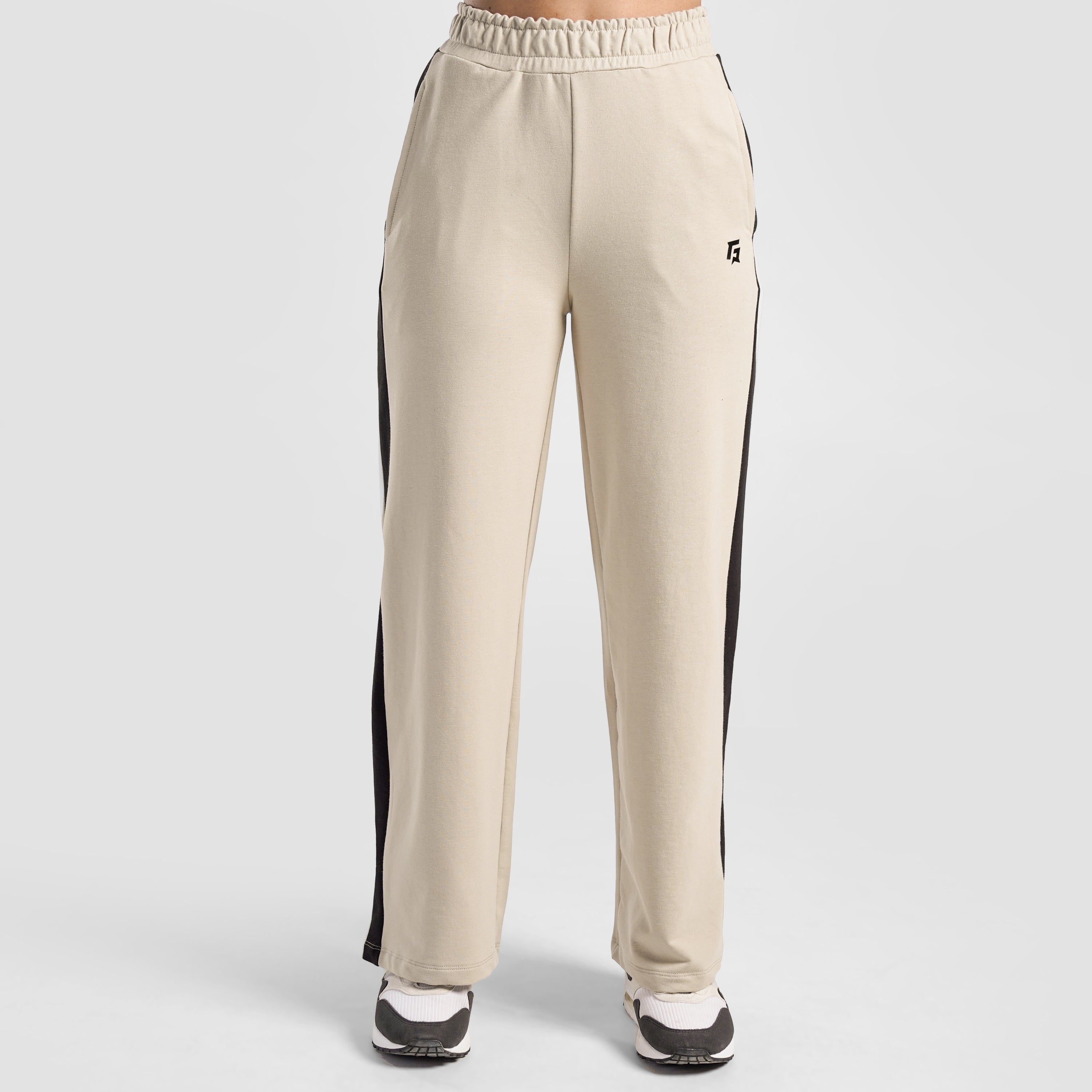 Trail Track Pants (Beige-Black)