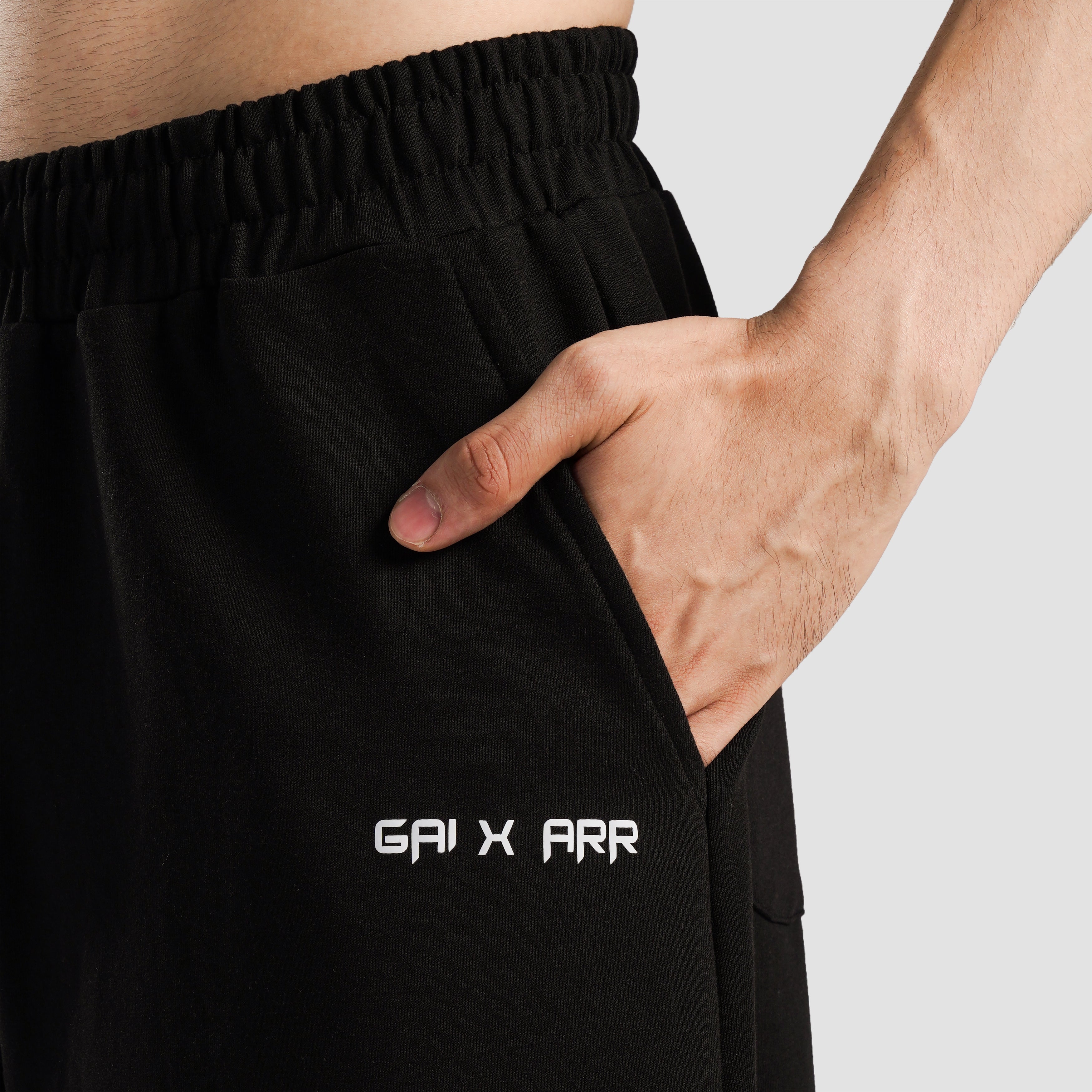 GAI X ARR Wide SweatPants (Black)