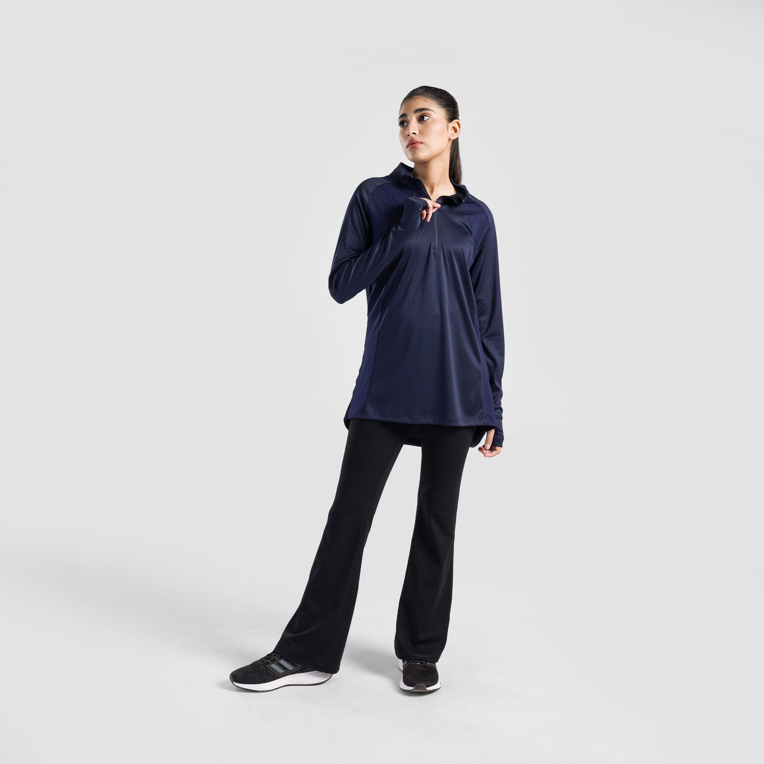 Modest Active Top (Navy)