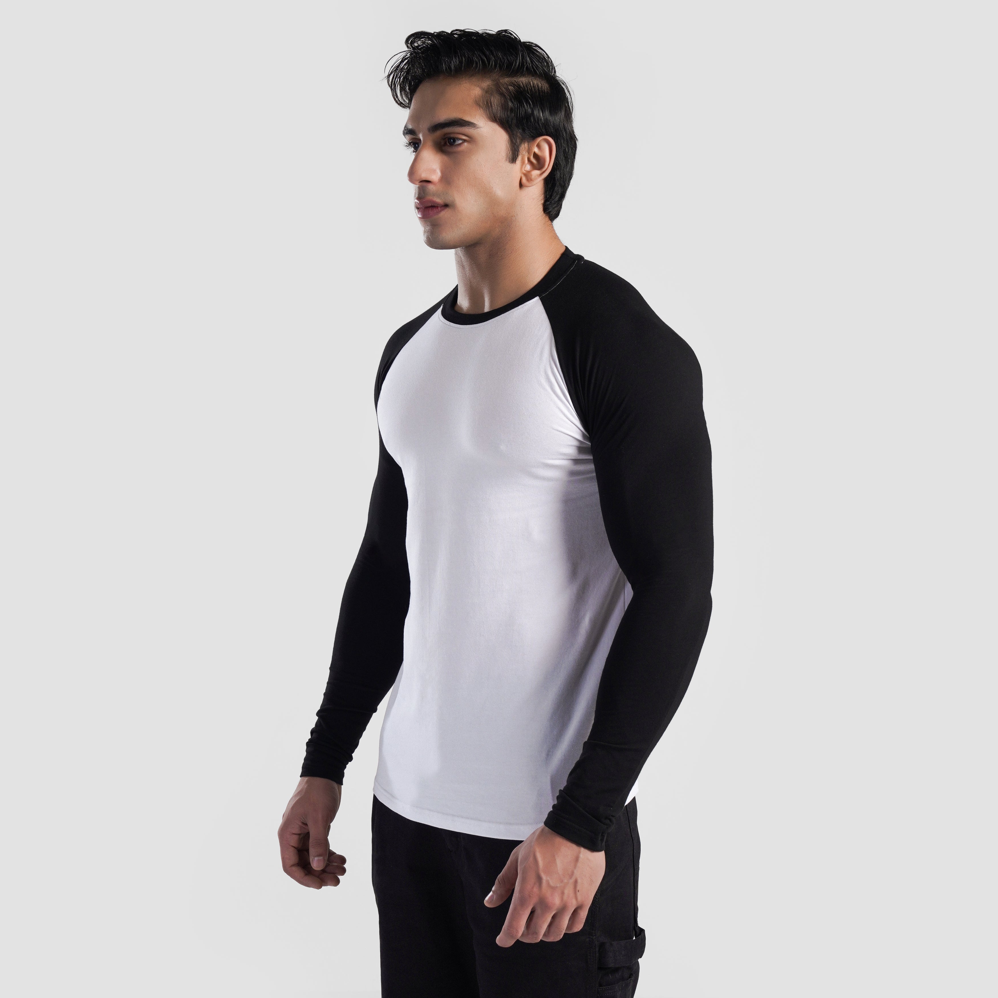 Grey Season Tee (White-Black)