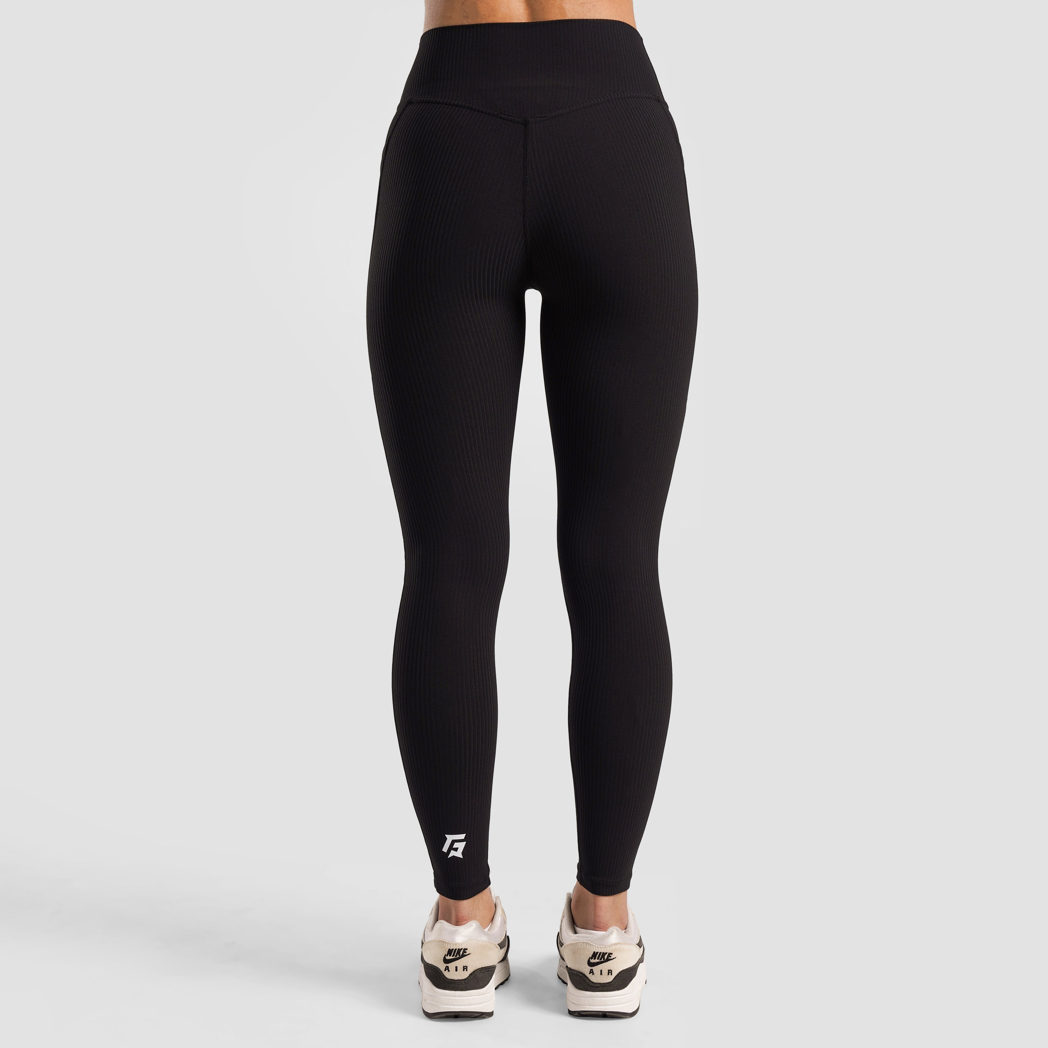 Performance Seamless Leggings (Black)