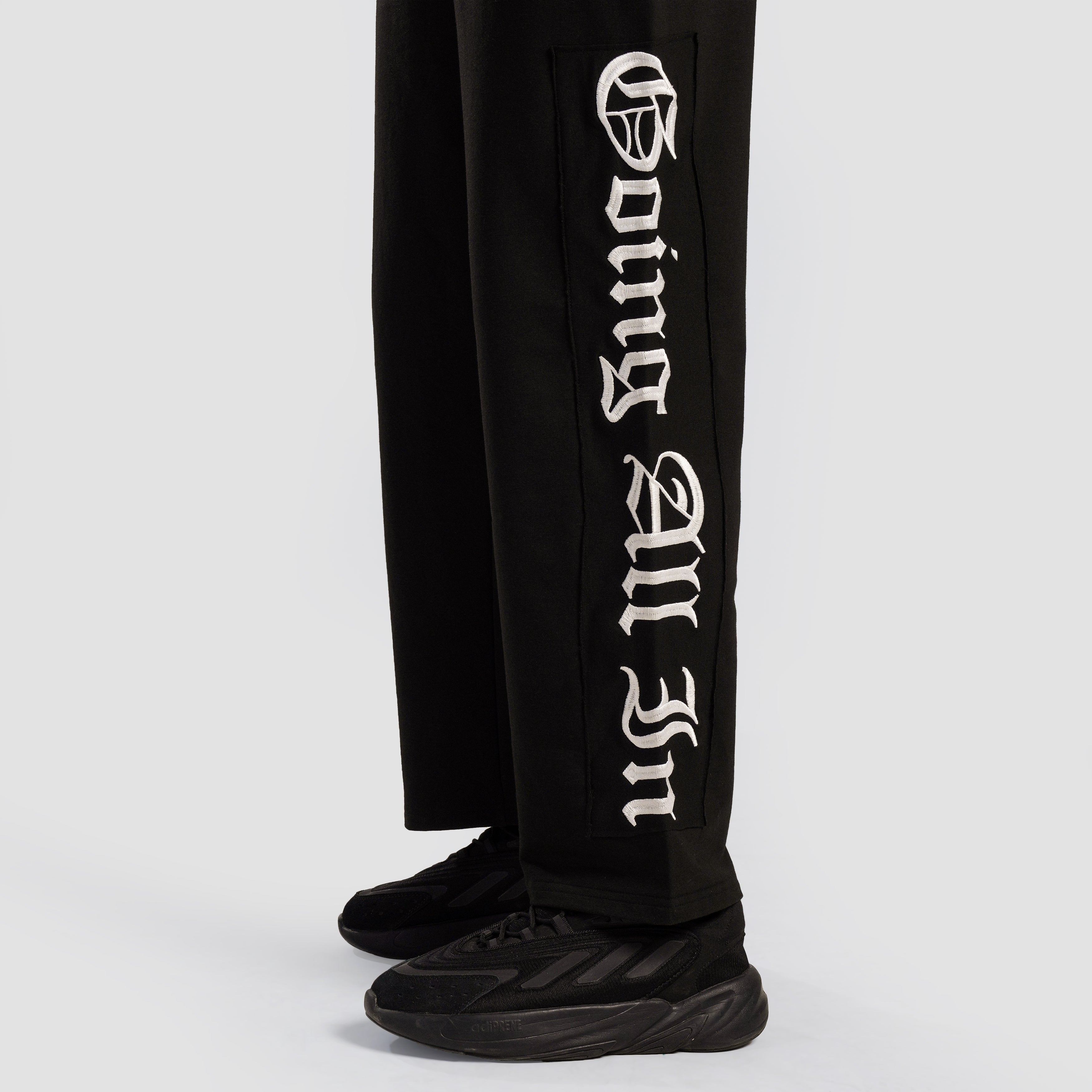 Strike Trousers (Black)