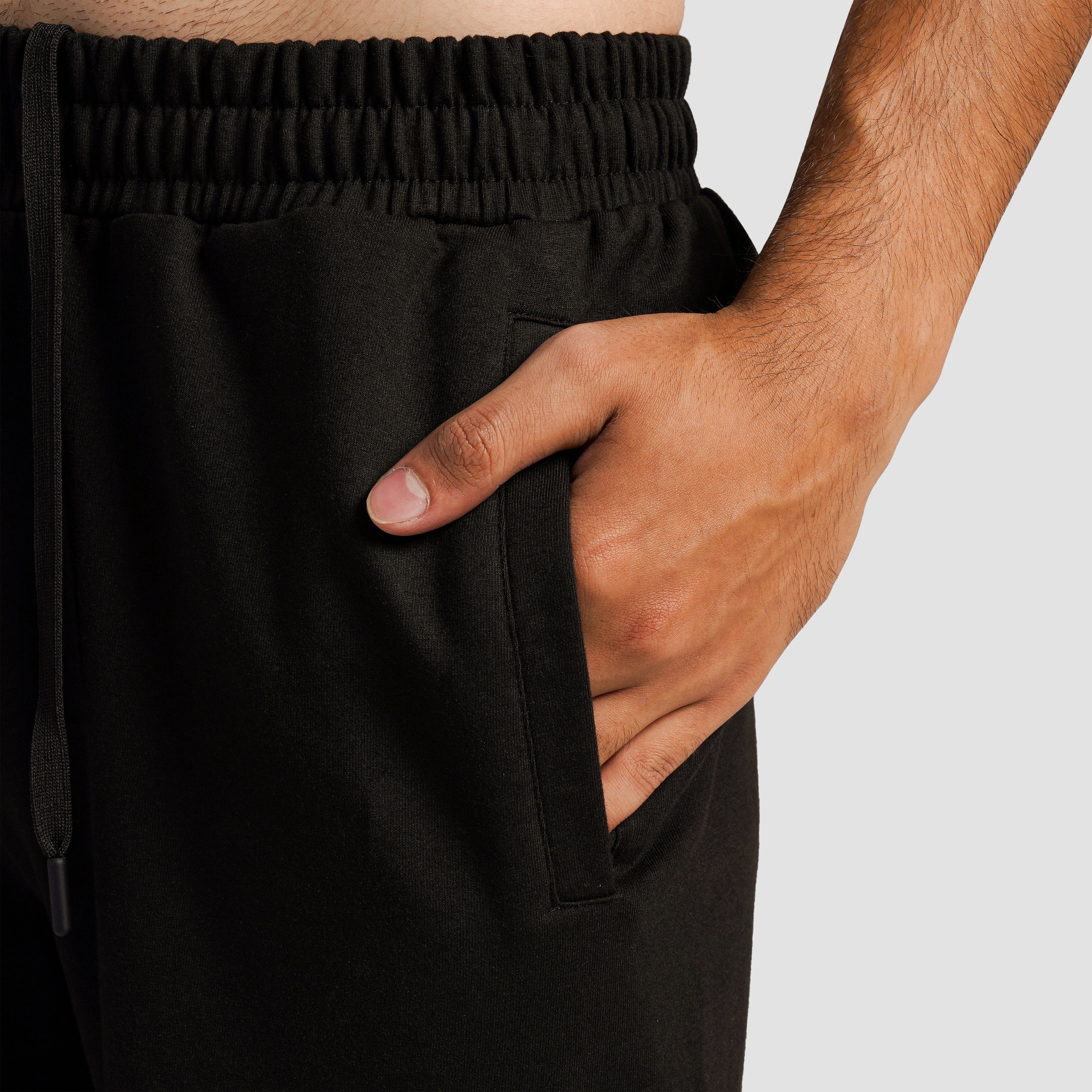 Strike Trousers (Black)