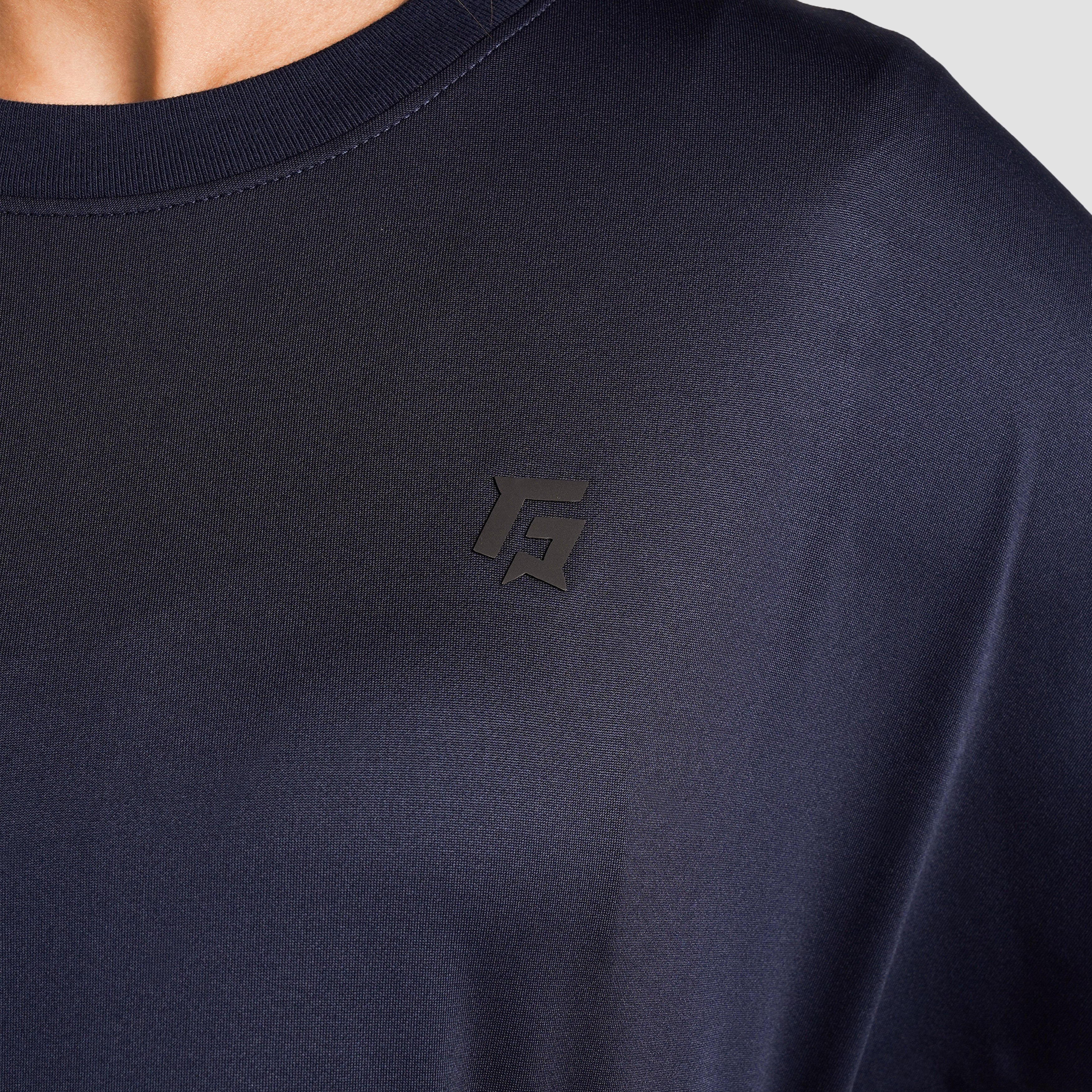 Motion Flow Long Top (Navy)