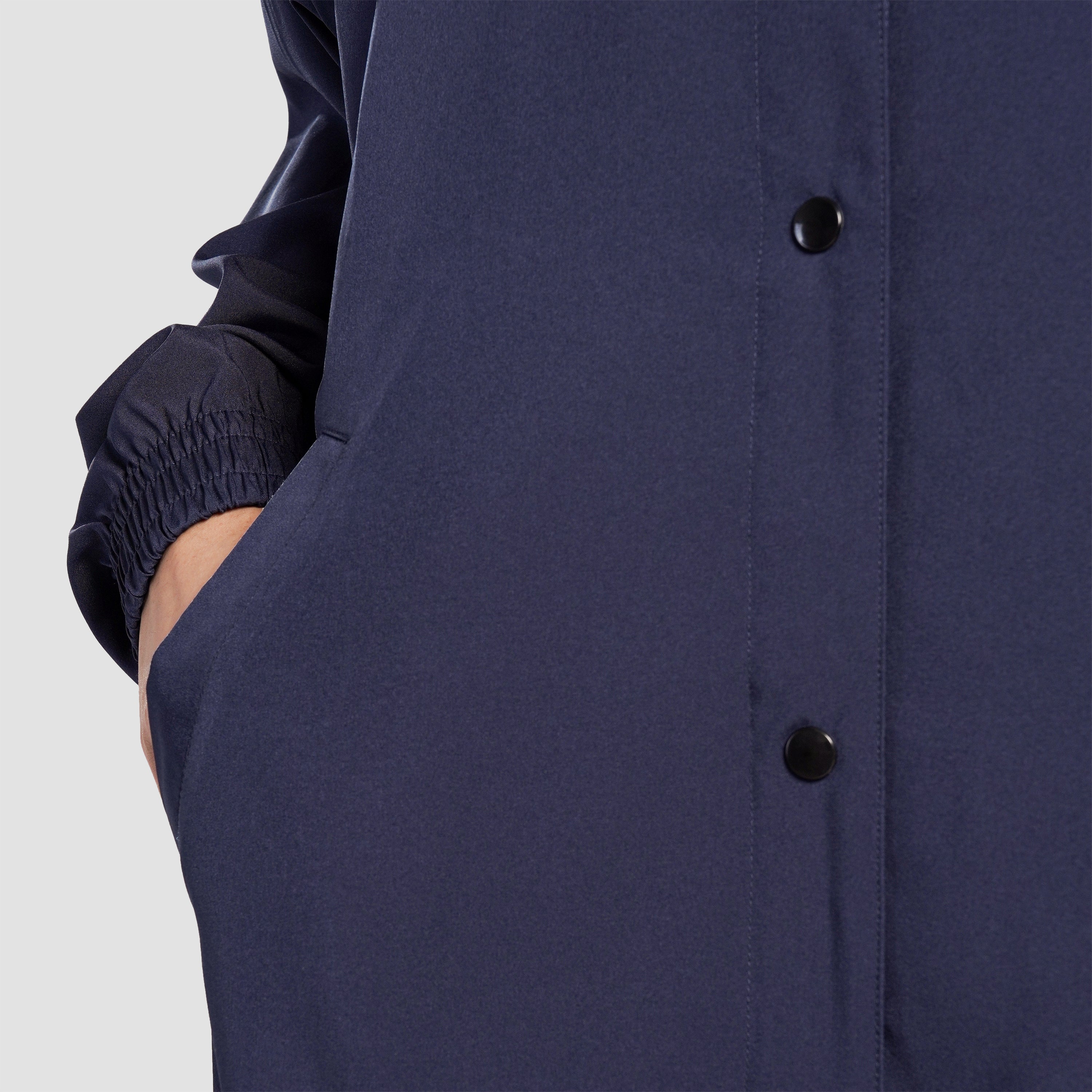 Shield Abaya Top (Navy)