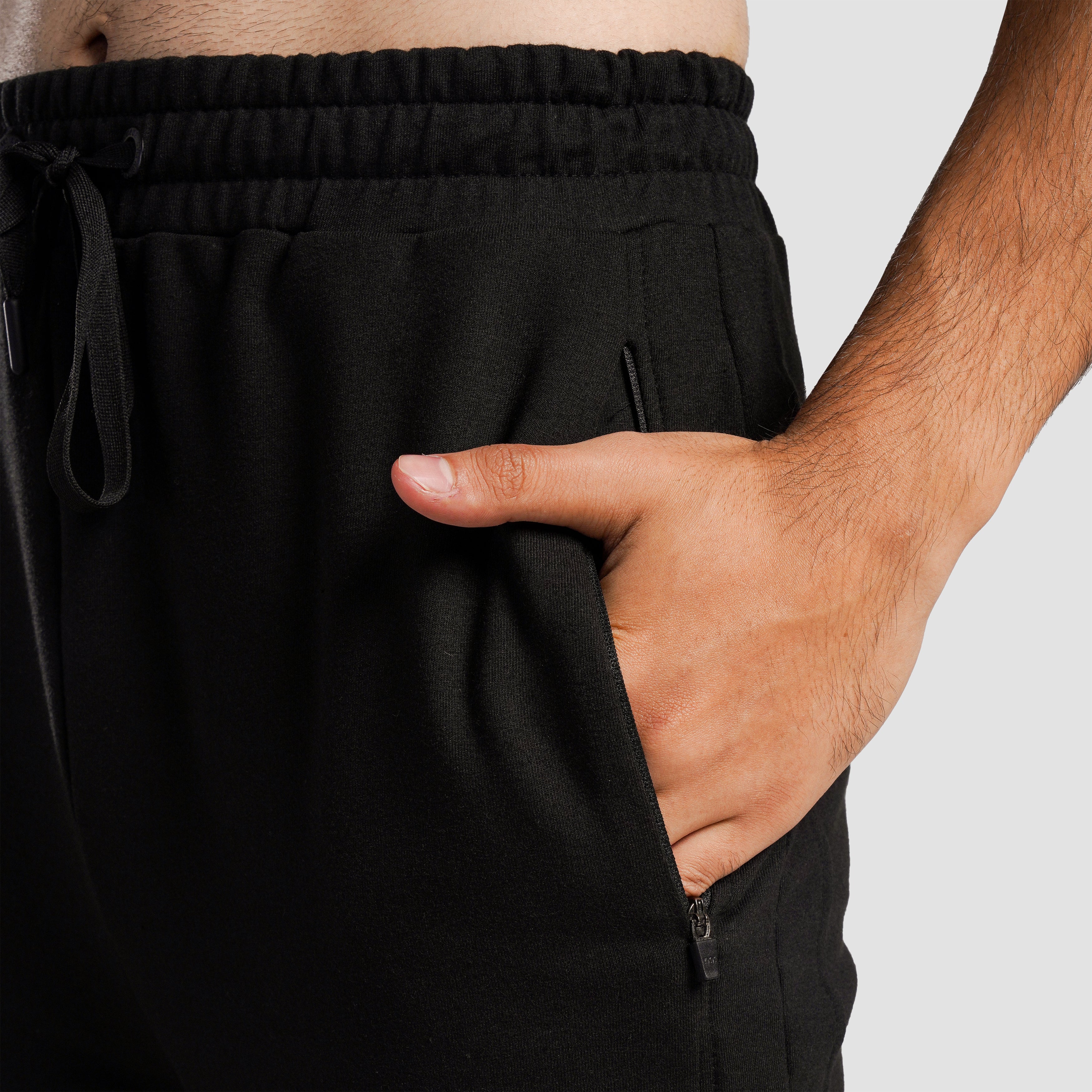 Arctiq Joggers (Black)