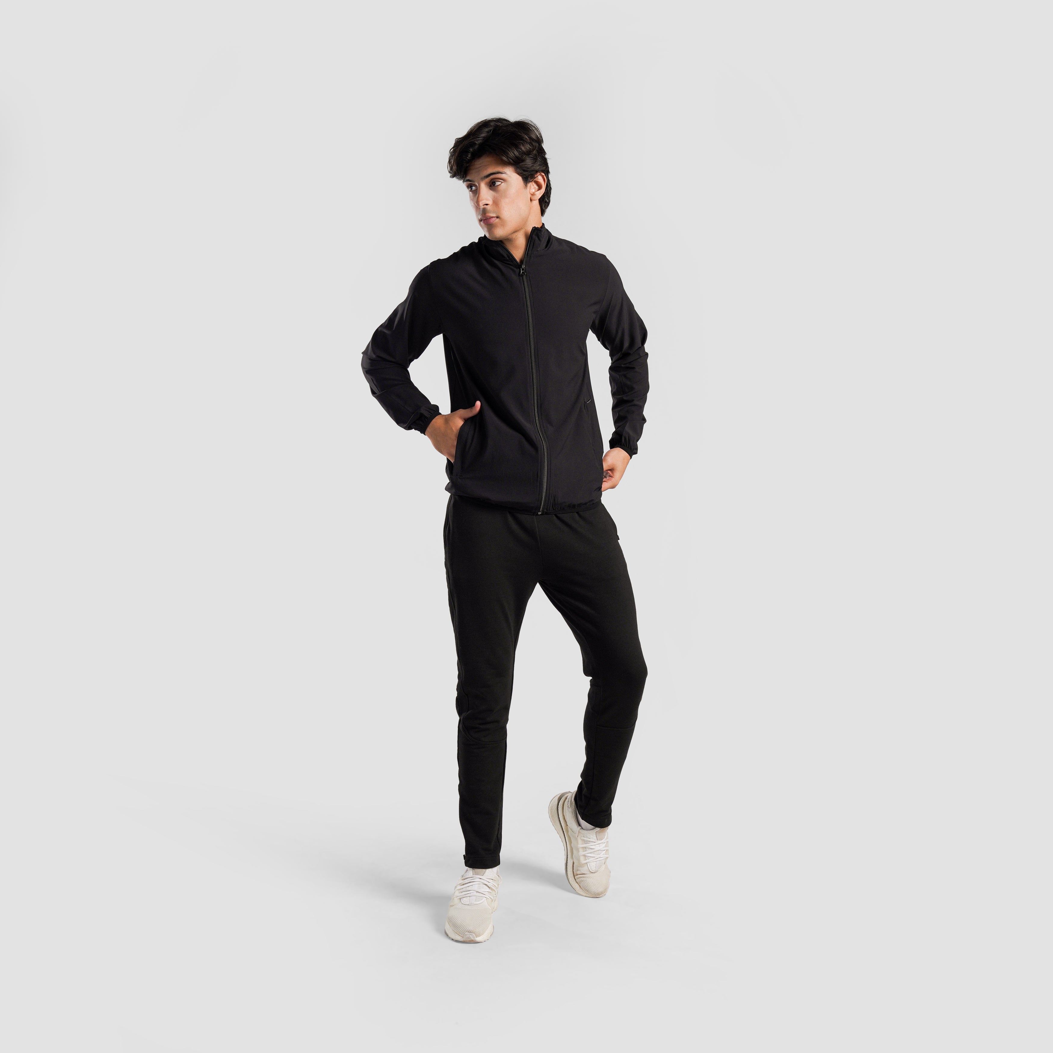 Arctiq Joggers (Black)