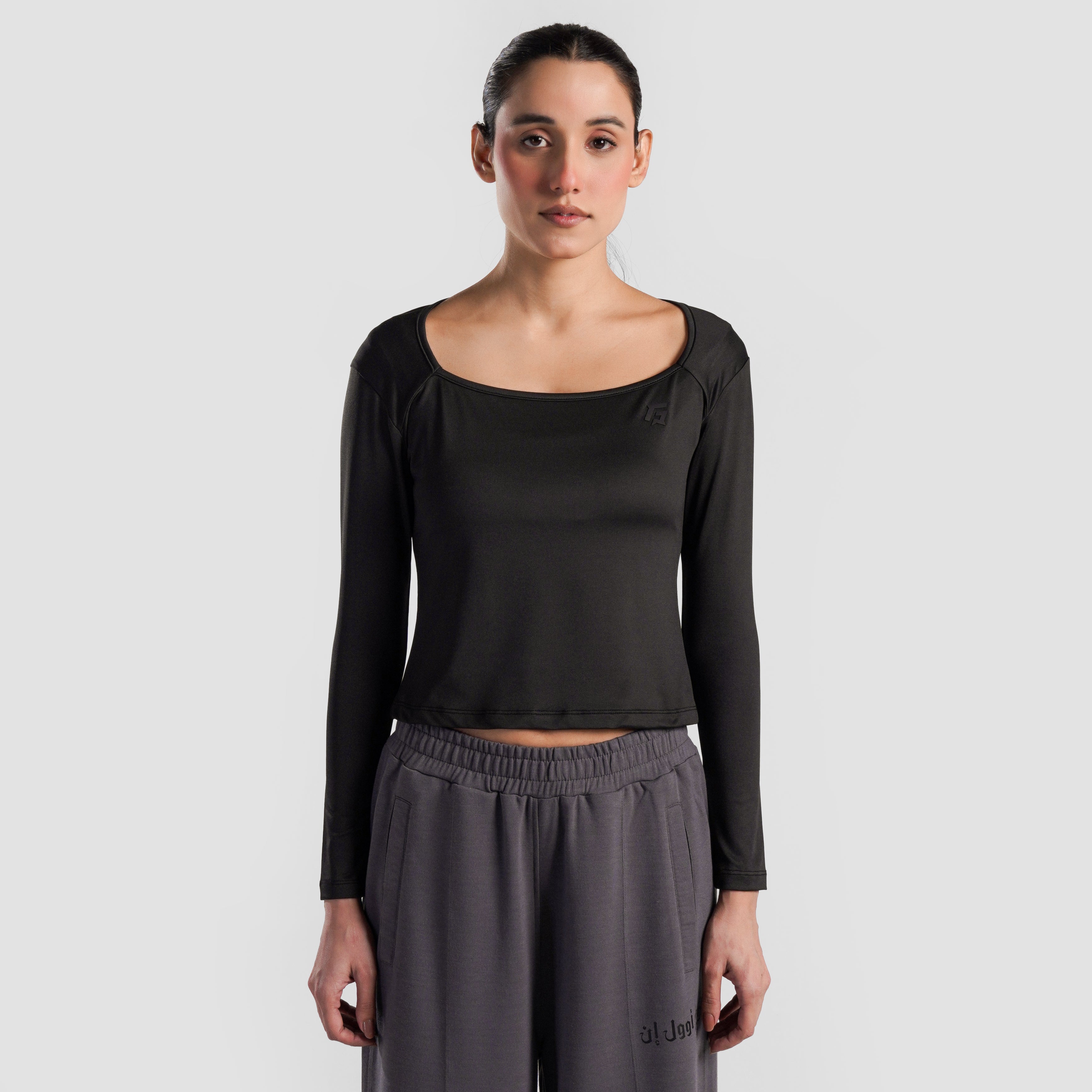 Aerovee Top (Black)