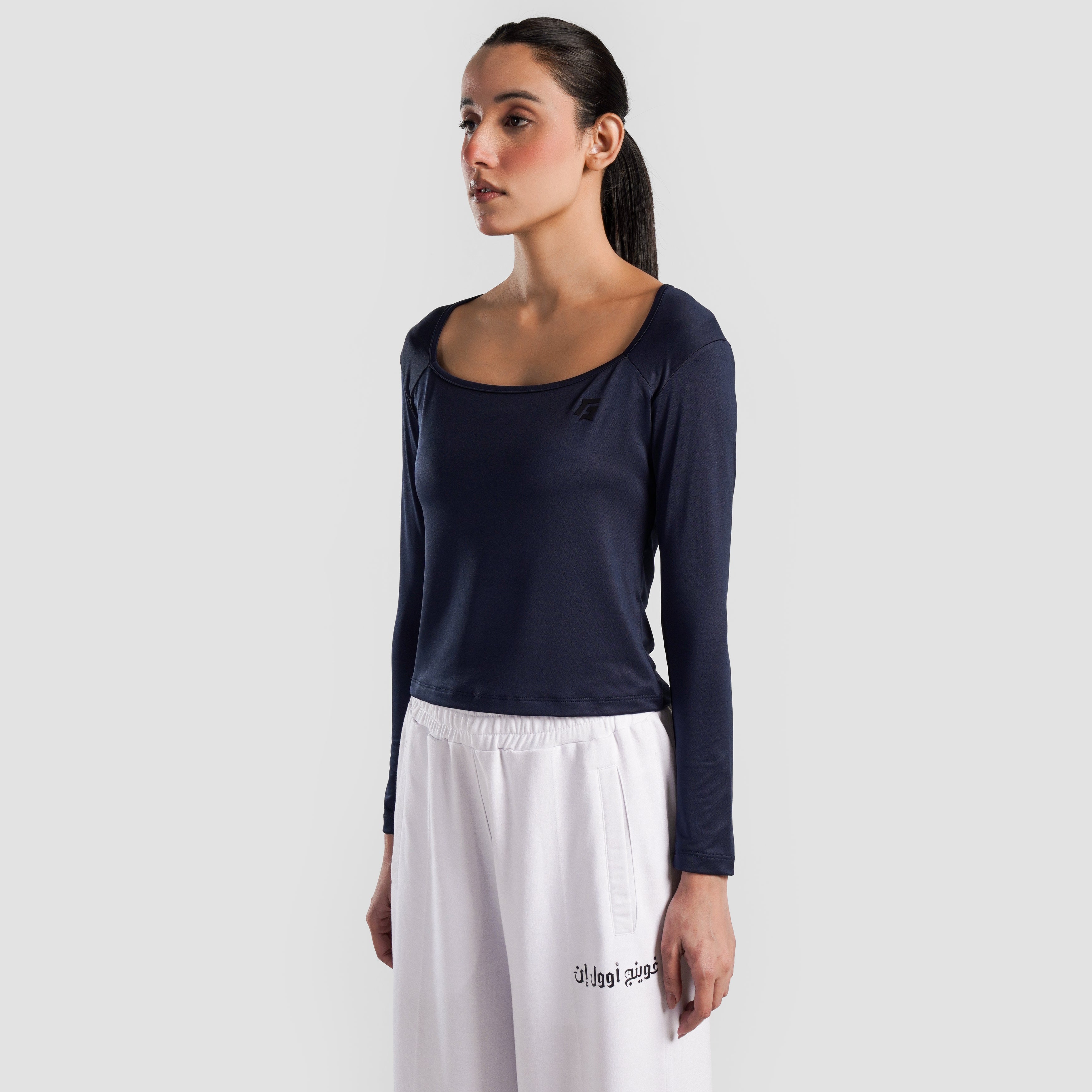 Aerovee Top (Navy)