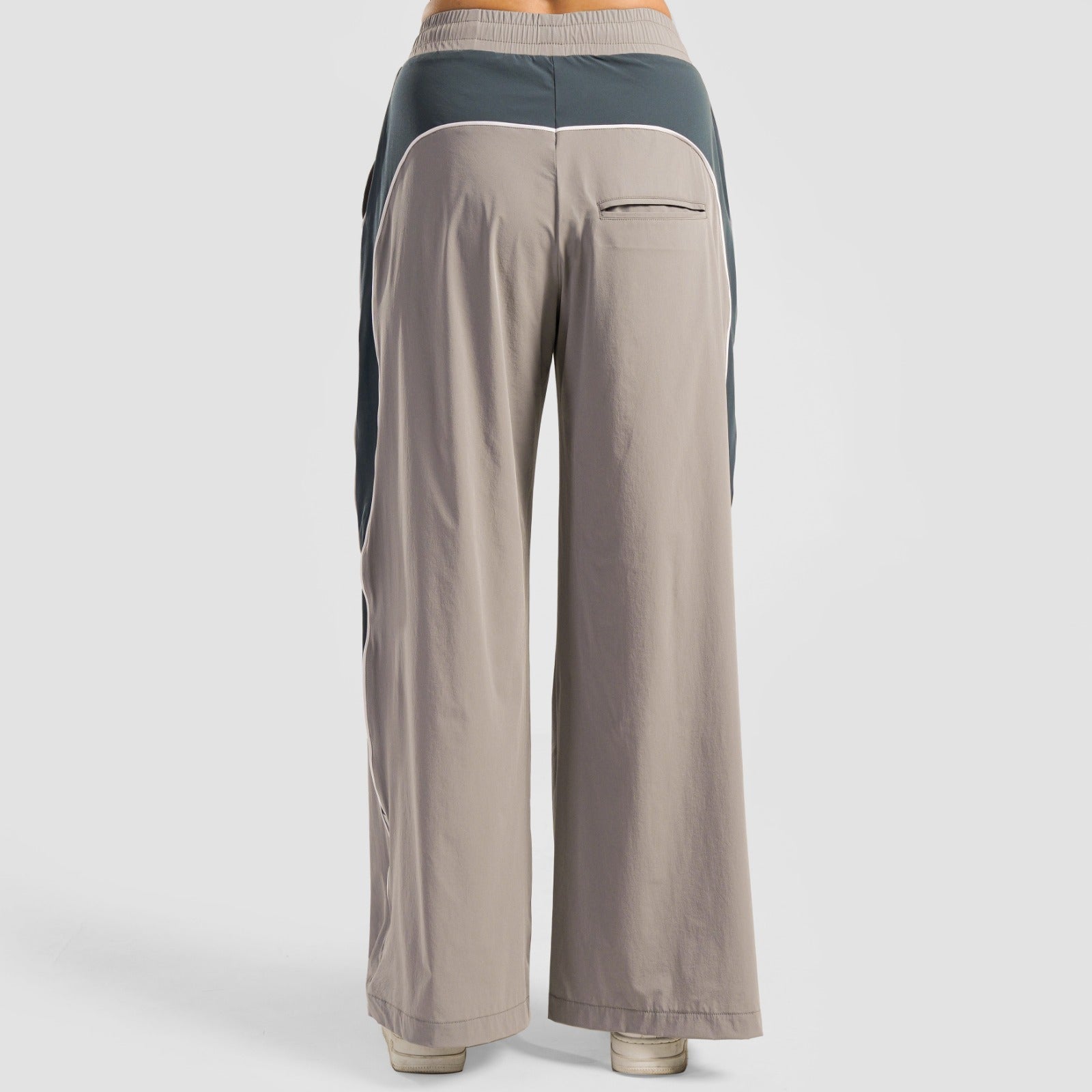 Aerostride Trousers (Light Grey)